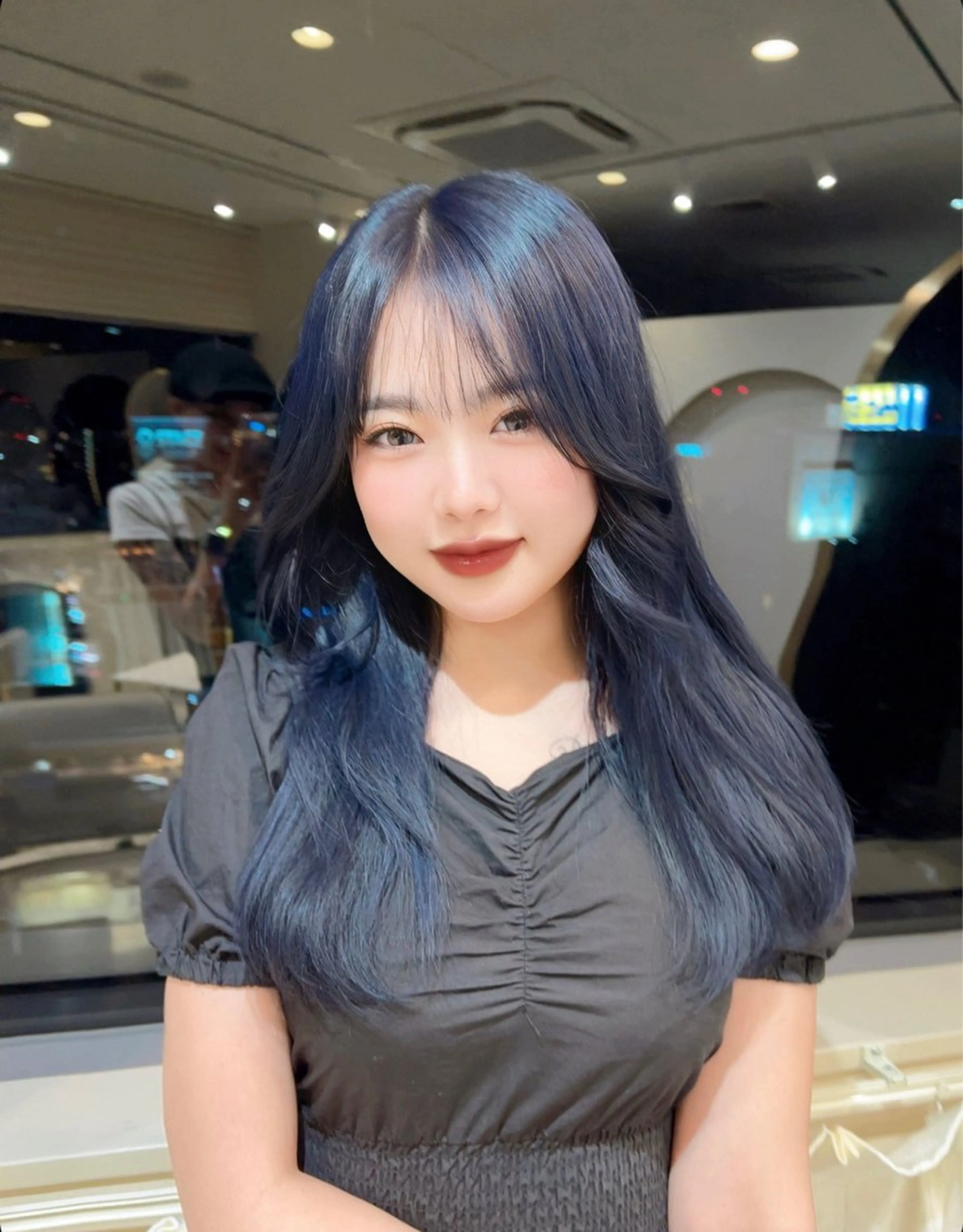 セミロング 心斎橋ヘアカラー ブリーチmarinaのヘアスタイル