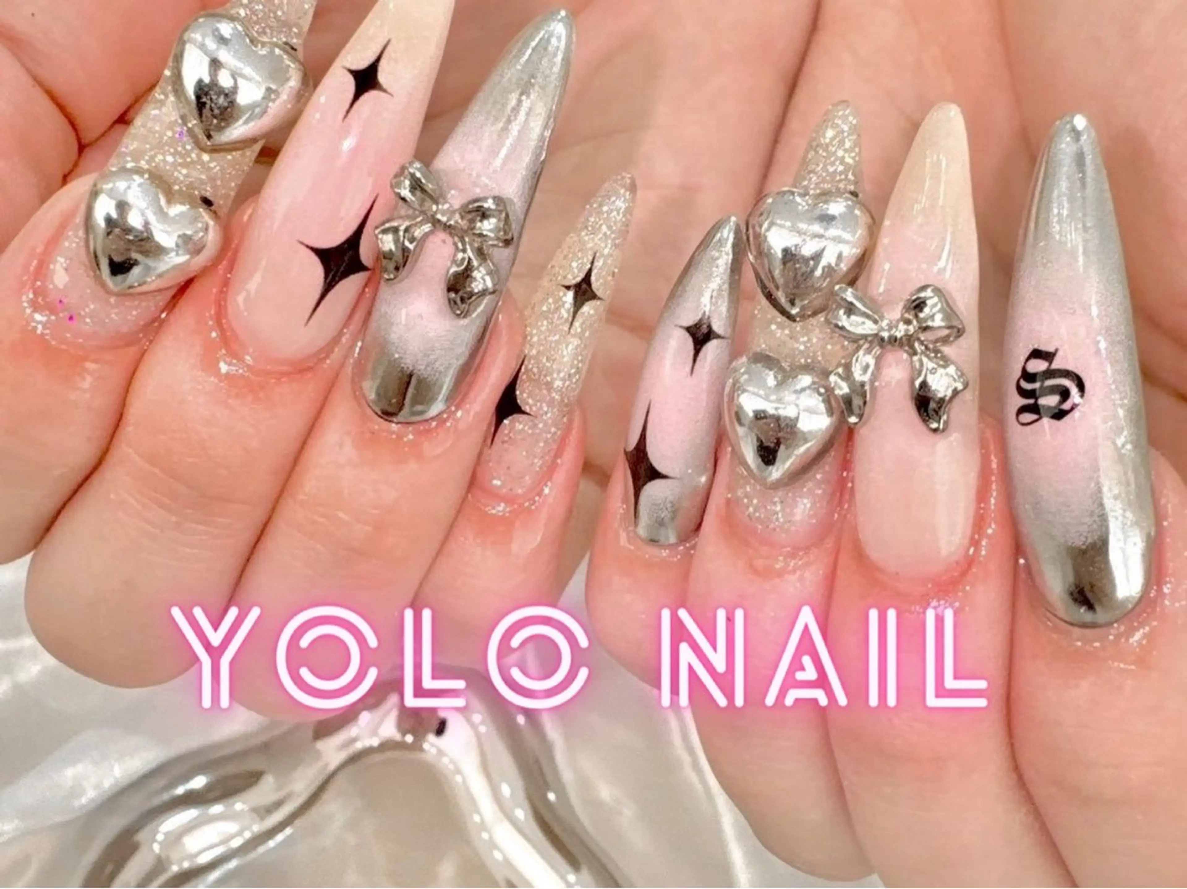 ネイル 持ち込み ハンドネイル YOLONAIL心斎橋店所属・田本 和音のネイルデザイン