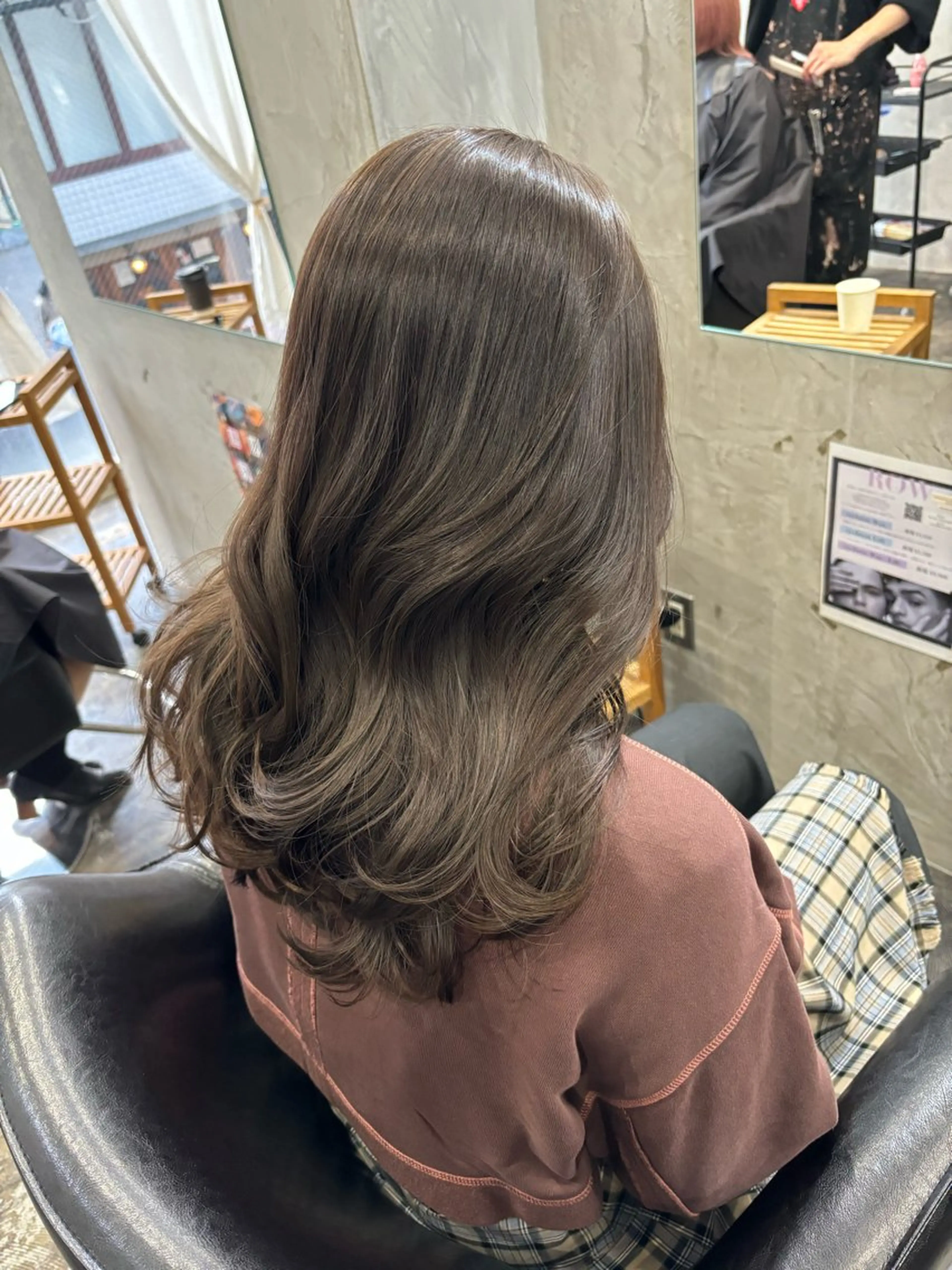 カラー アッシュ オレンジ MaisonHALU 松浦光咲のヘアスタイル