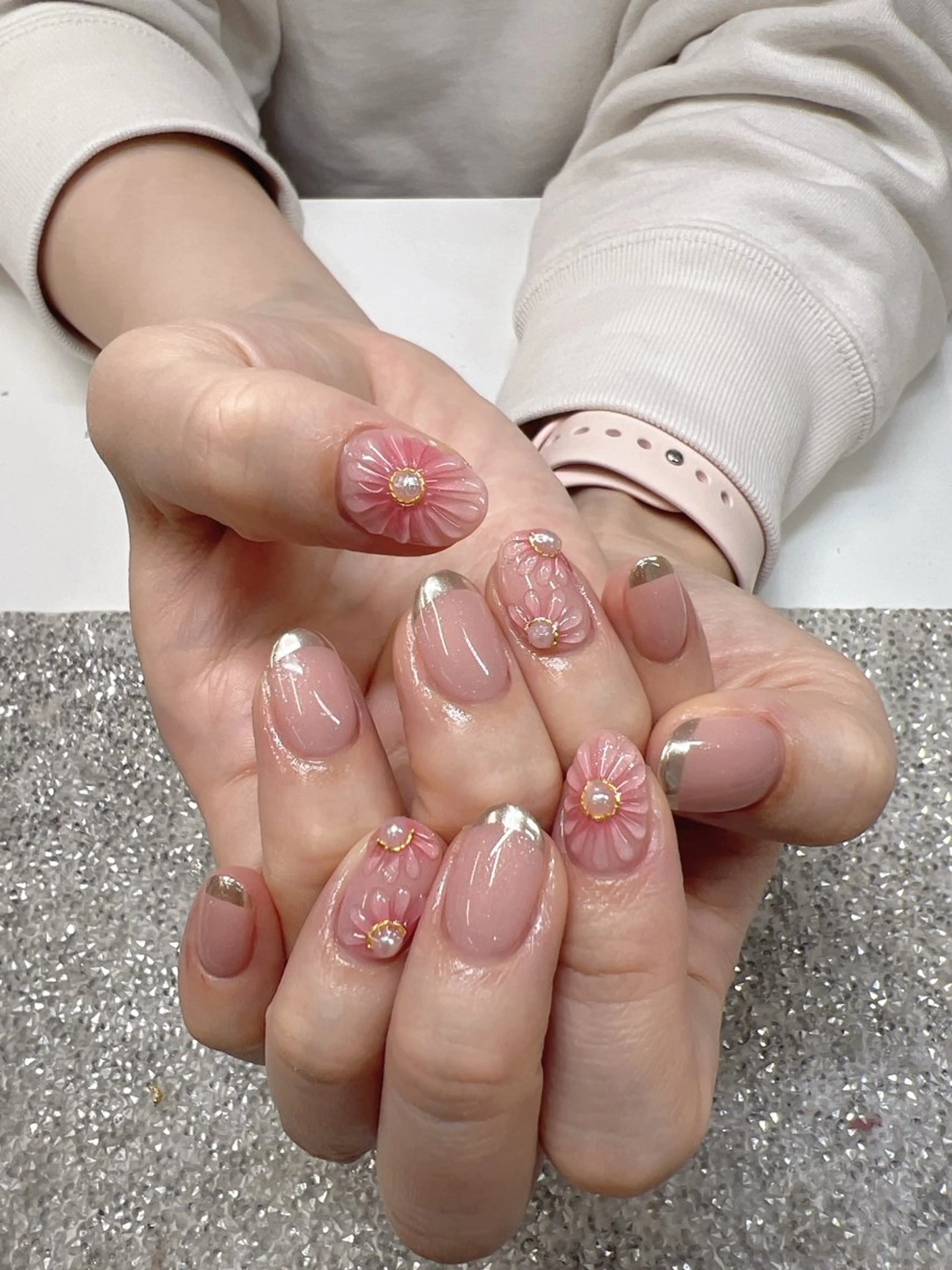 ネイル Guarendo錦糸町店所属・ガレンドウ 白澤 愛子のネイルデザイン