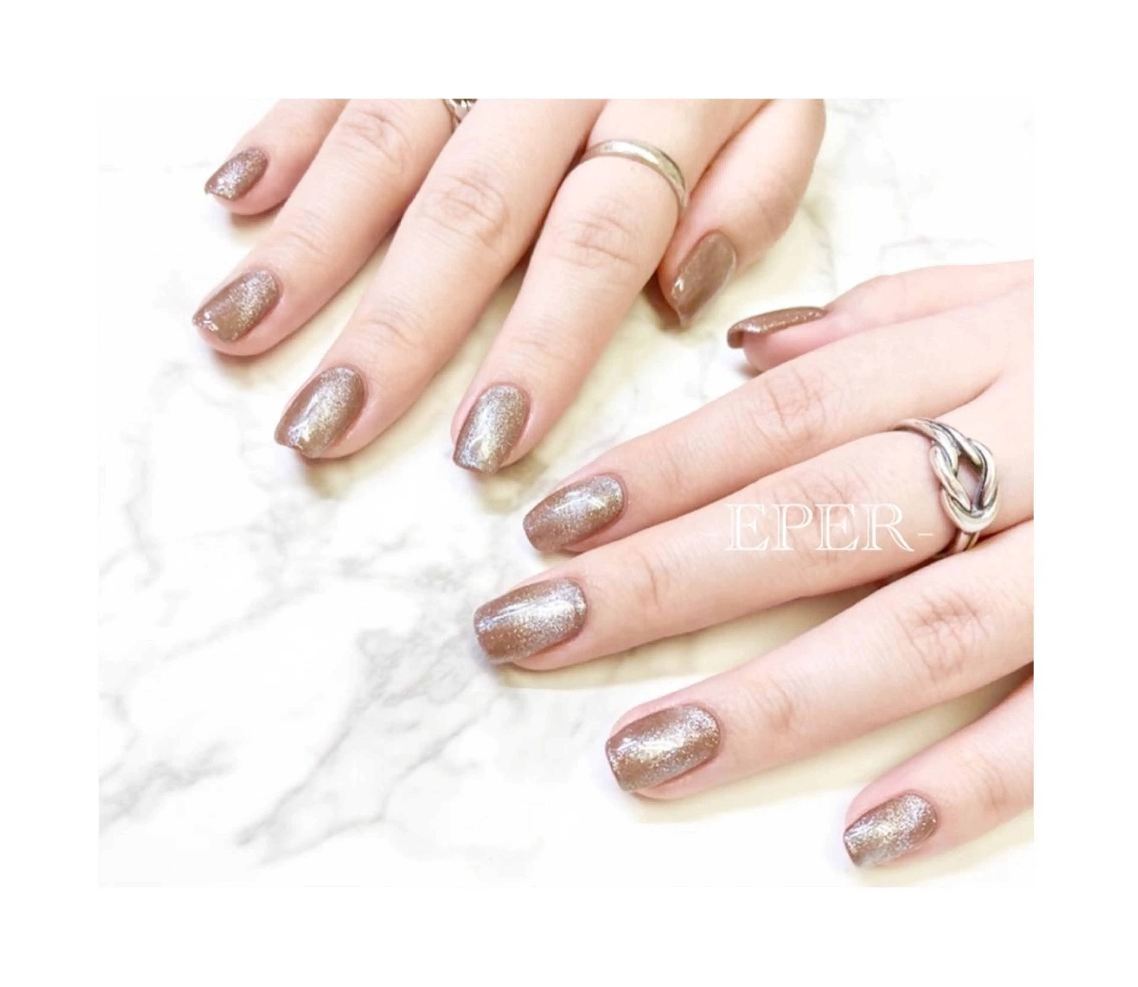 🔴オフあり【マグネット】 (ケア込)の写真