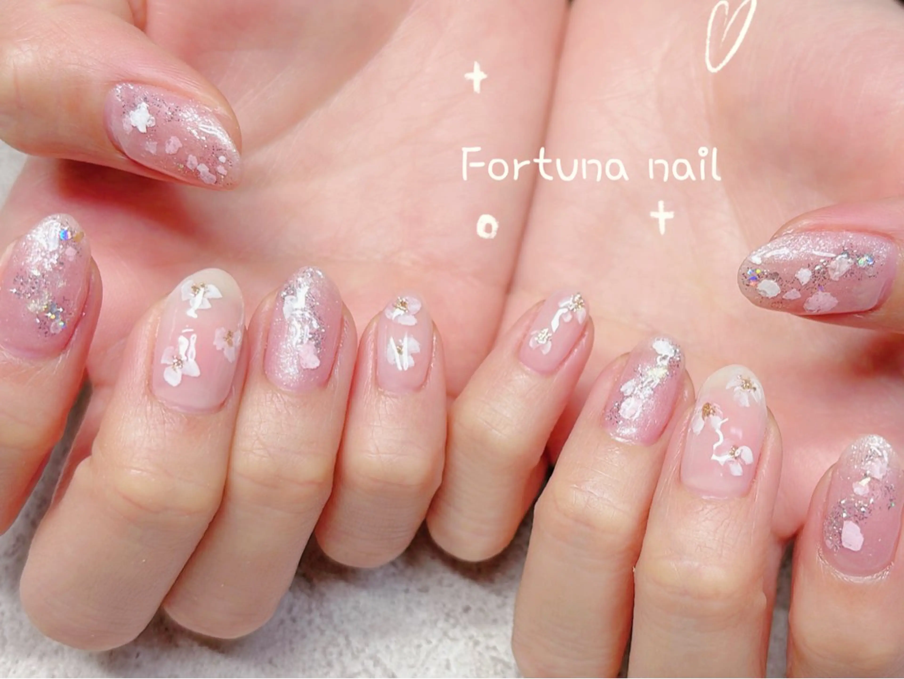 ネイル ハンドネイル Nail •Head スパFortunaのネイルデザイン