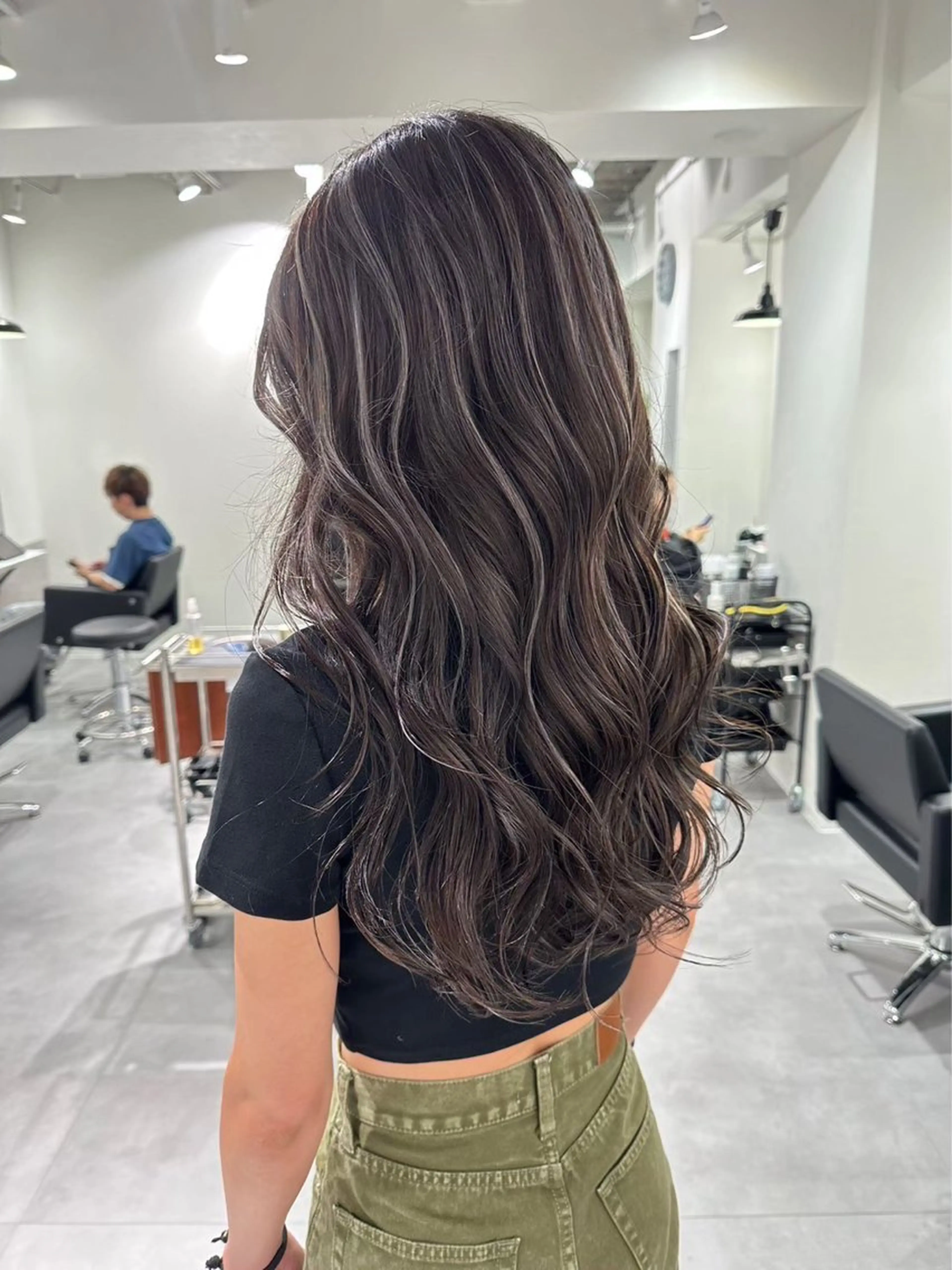 ロング CIERA所属・トウジョウ アリサのヘアスタイル