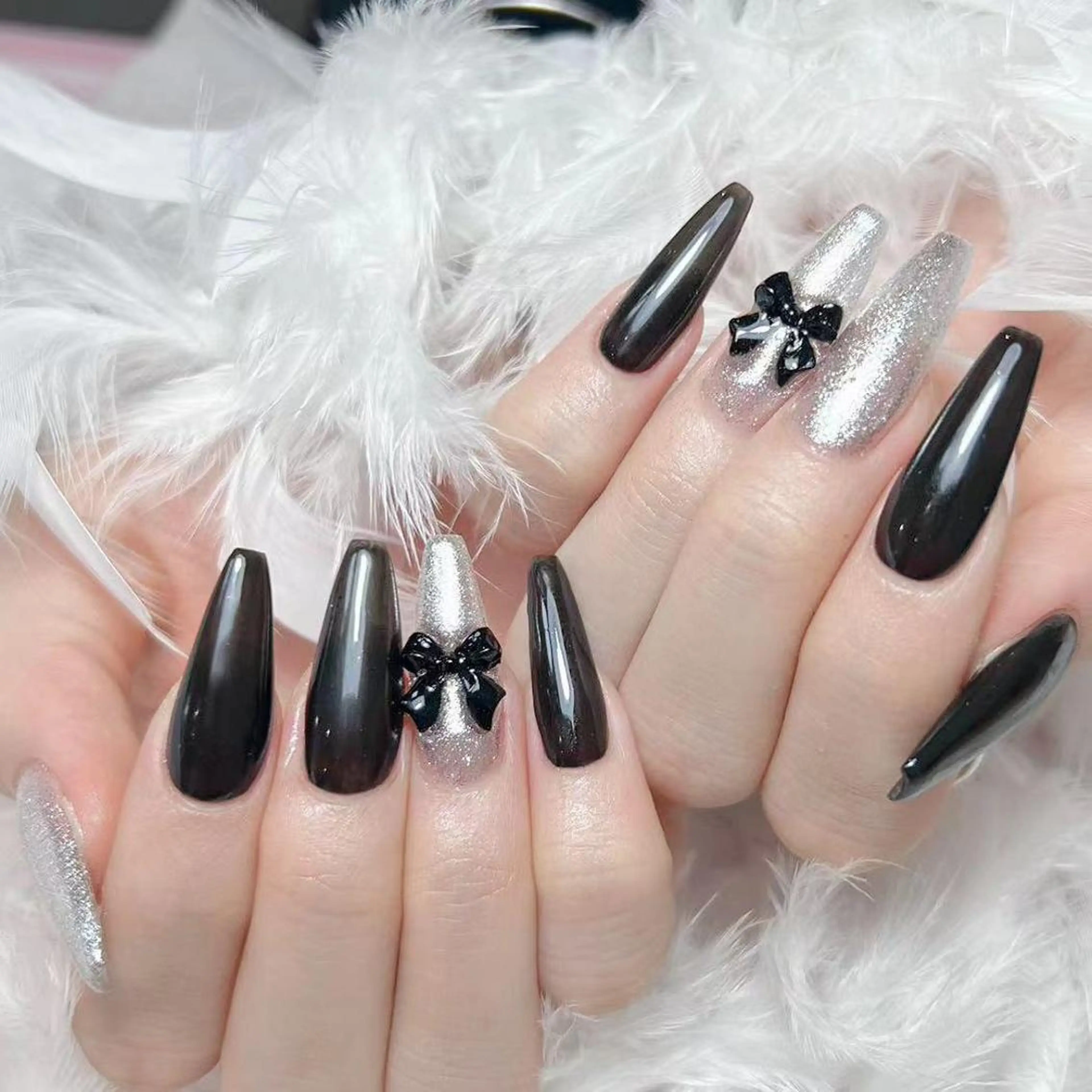 ネイル ハンドネイル DIAMOND 💦のネイルデザイン