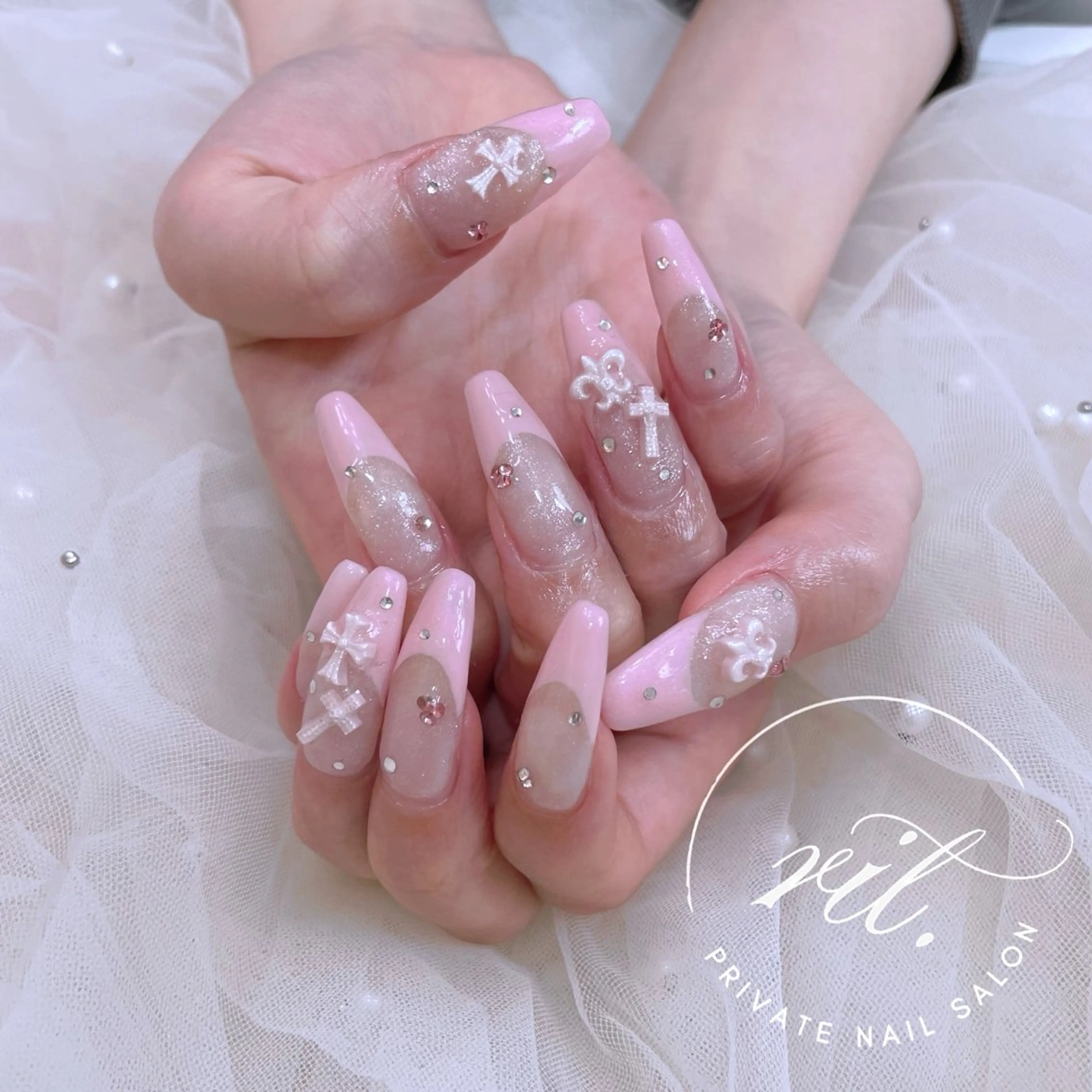 ネイル フレンチネイル ピンク ハンドネイル rit. _リットのネイルデザイン