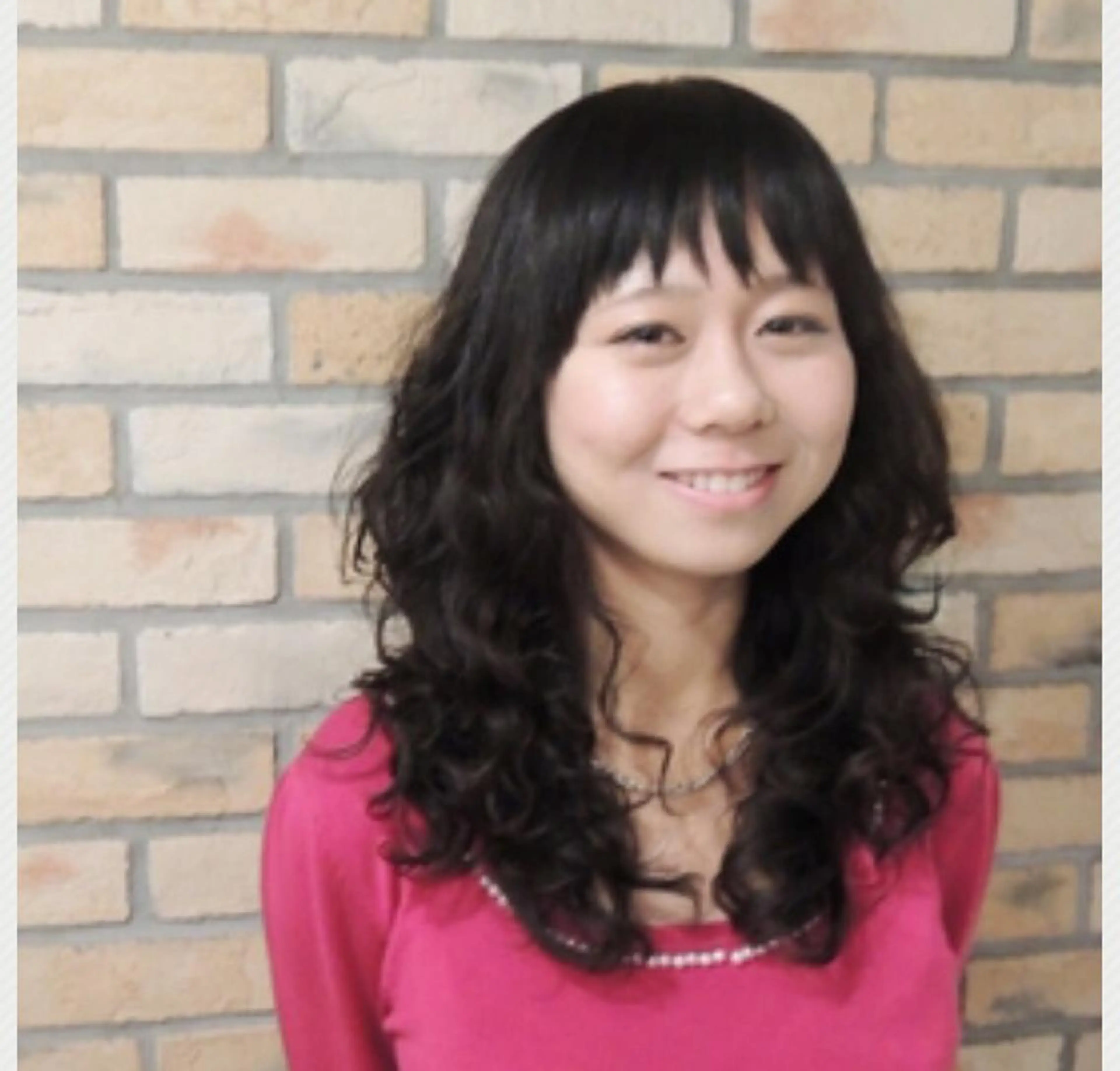 セミロング パーマ シースルーバング DISCOHAIRsanc（ルジャルダン町田）所属・烏山 達也のヘアスタイル