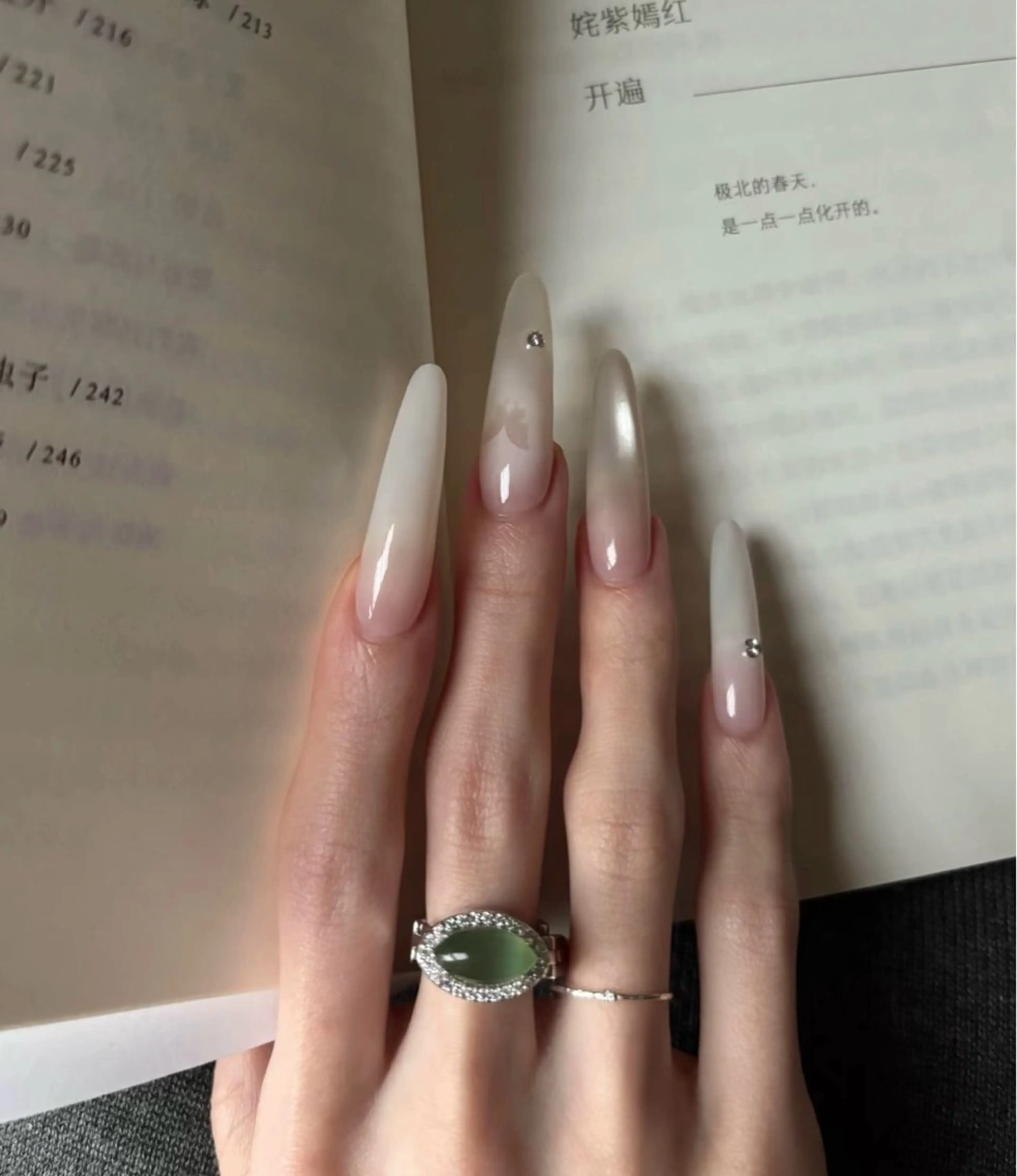 ネイル ハンドネイル U.mi Nail Salonのネイルデザイン