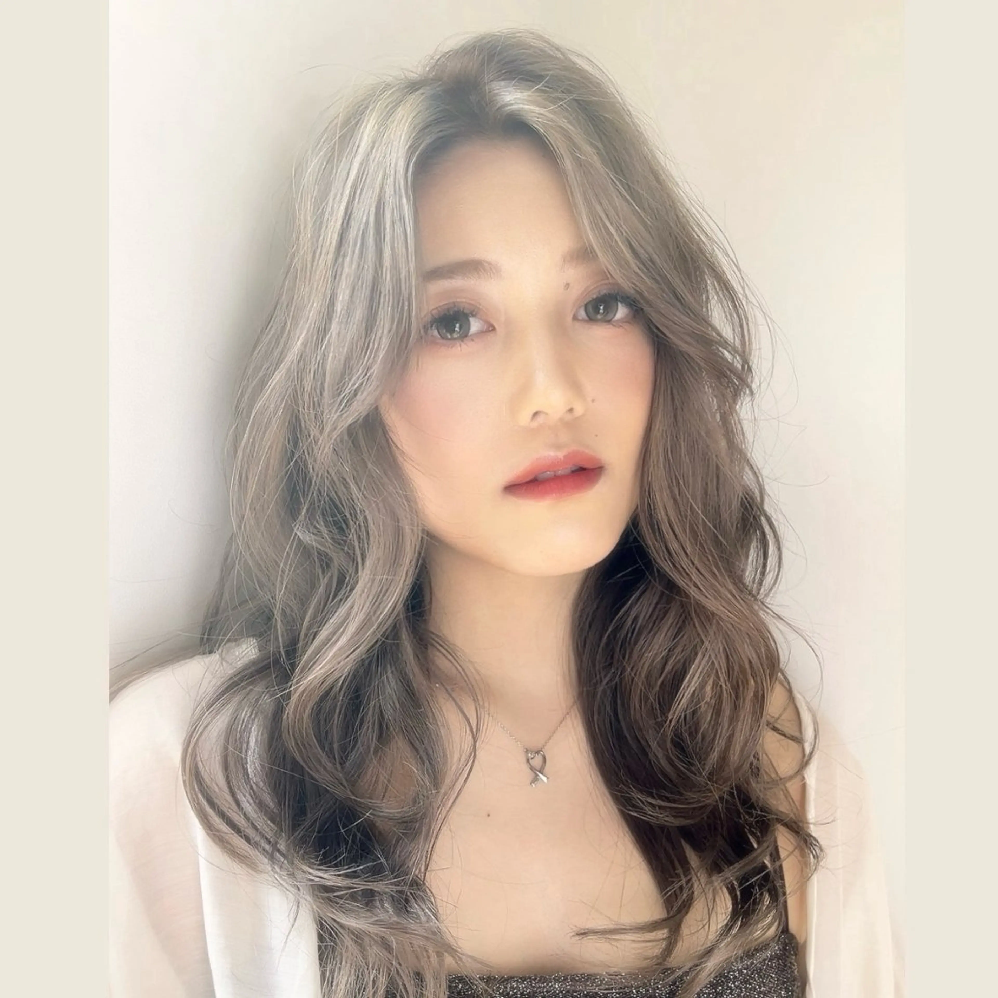 ロング カラー カット ヘアカラー トリートメント ミシェル /韓国ヘア🕊️のヘアスタイル