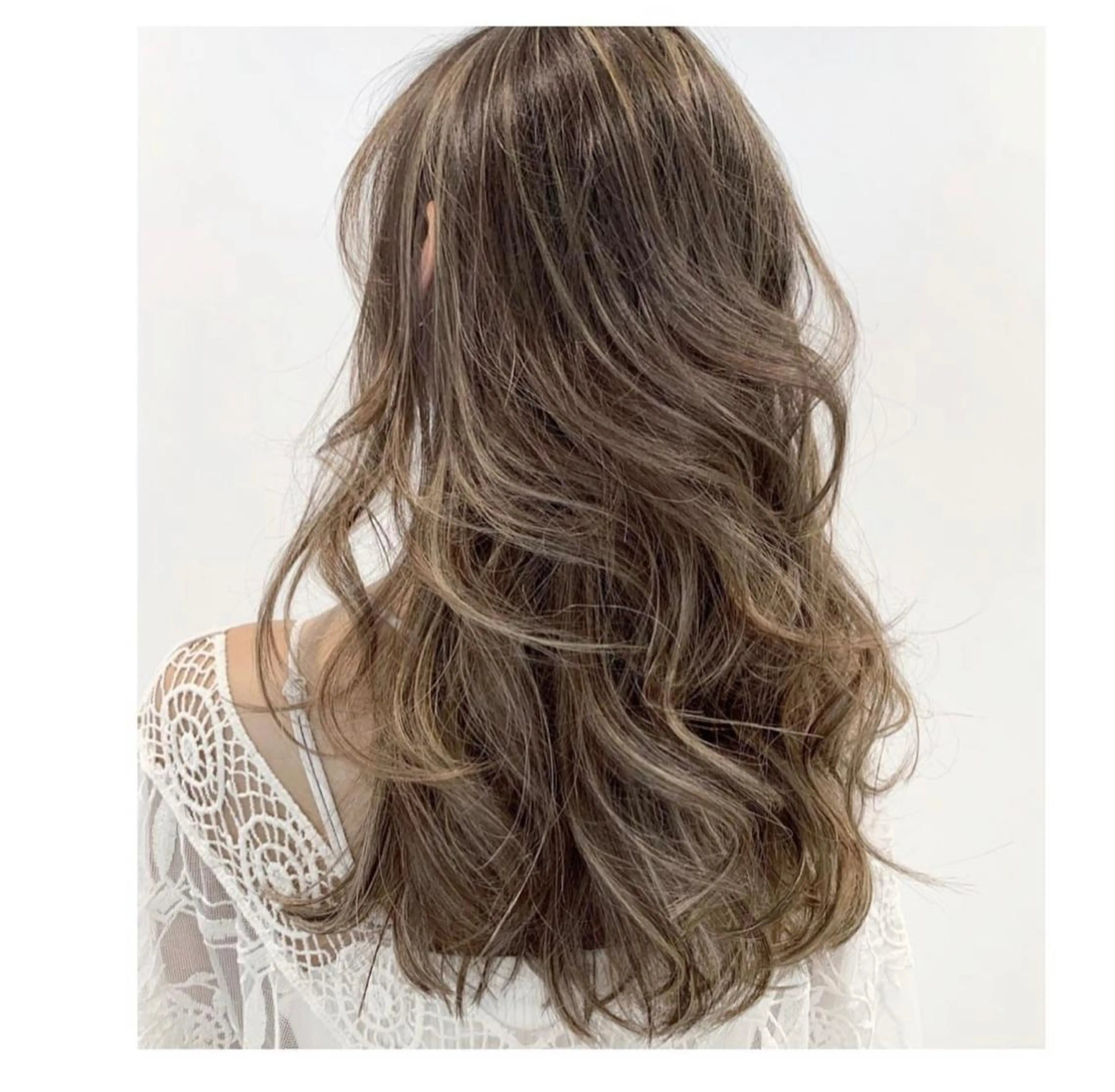 ロング ALOHANA所属・naomi (夜間営業受付中★)のヘアスタイル