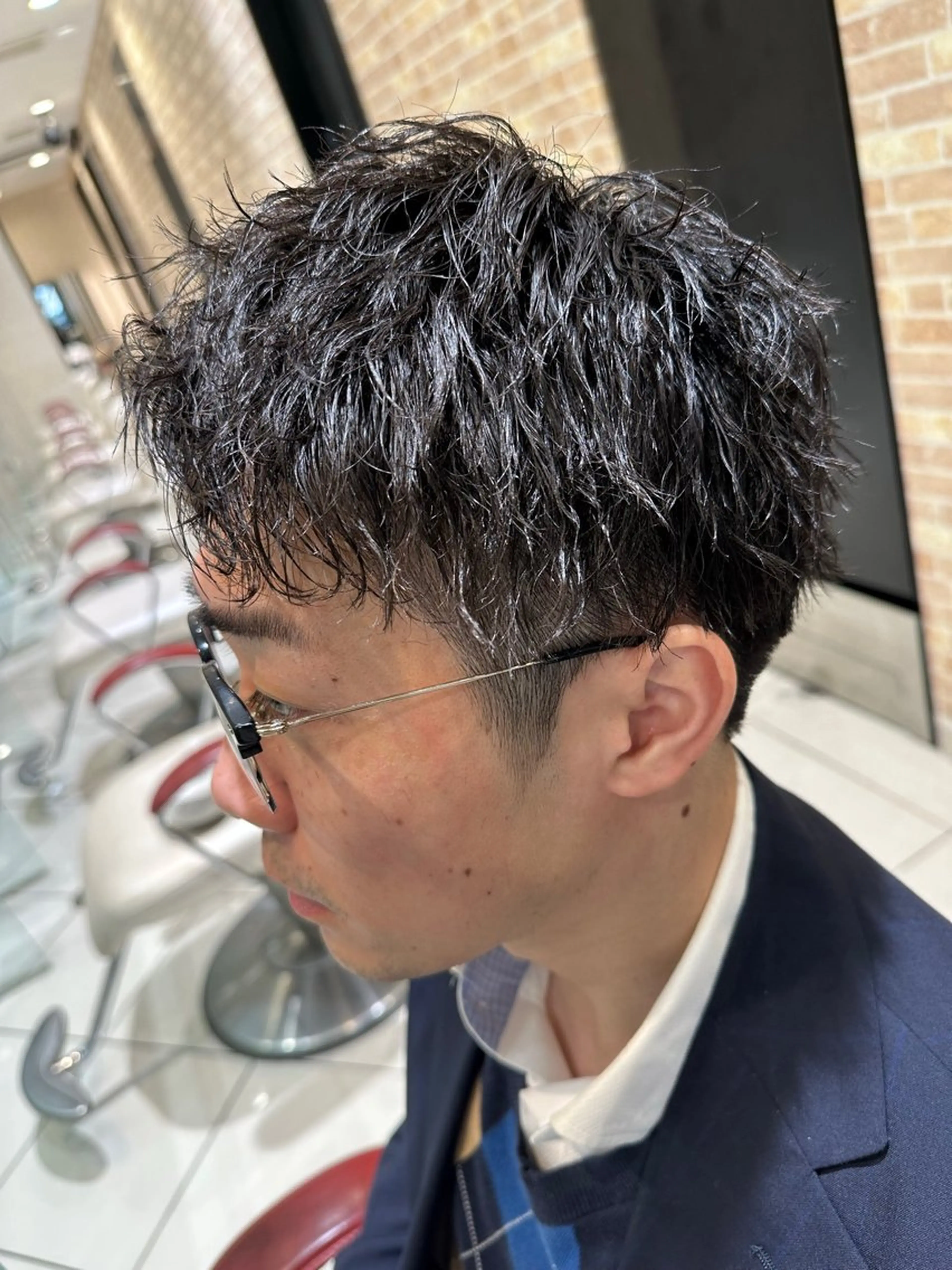 ショート パーマ メンズ メンズパーマ 波巻きパーマ 💈メンズ特化 美容師サキ💈のヘアスタイル
