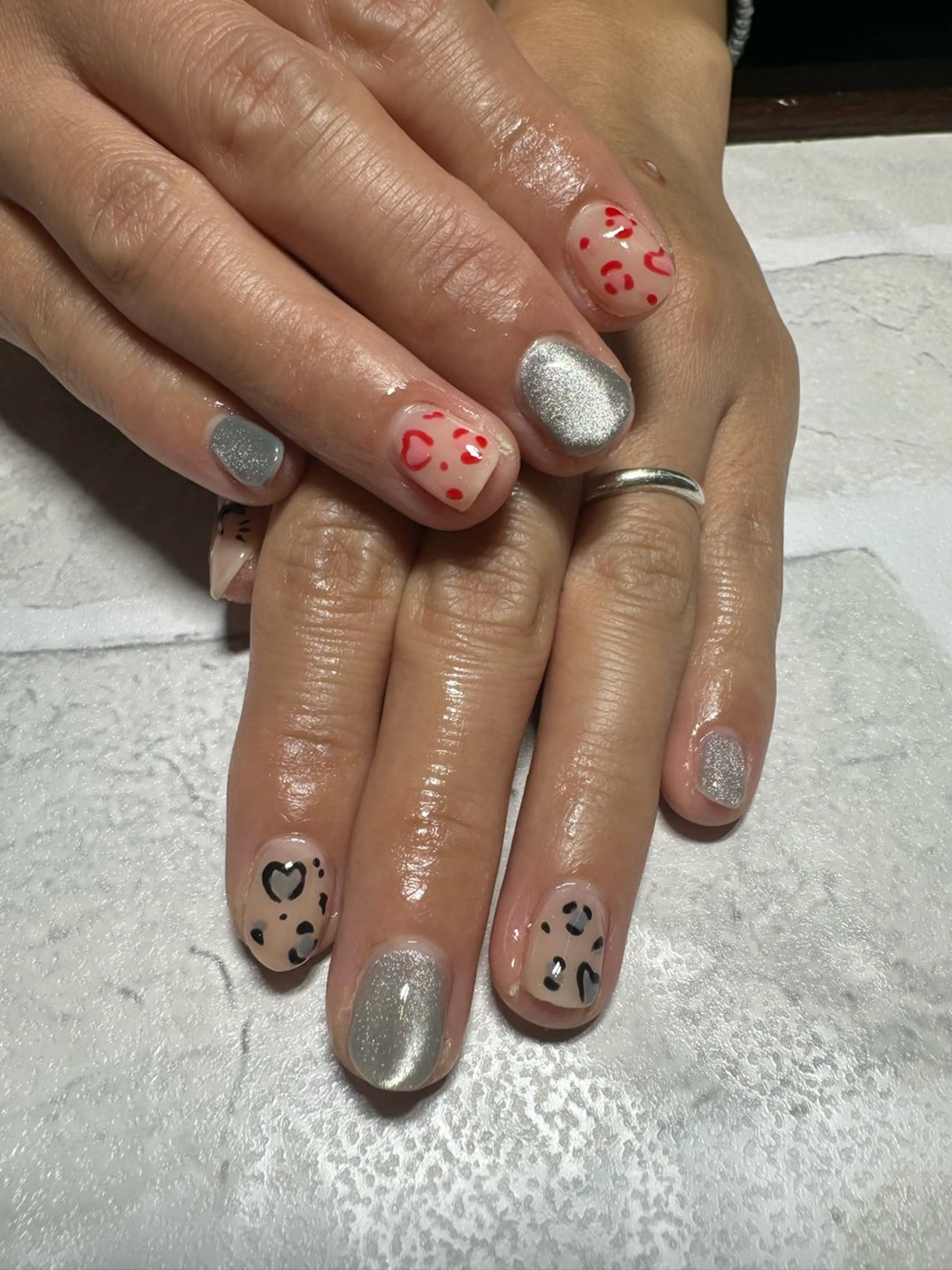 ネイル e.nail所属・🍎吉田 恵里🍎のネイルデザイン