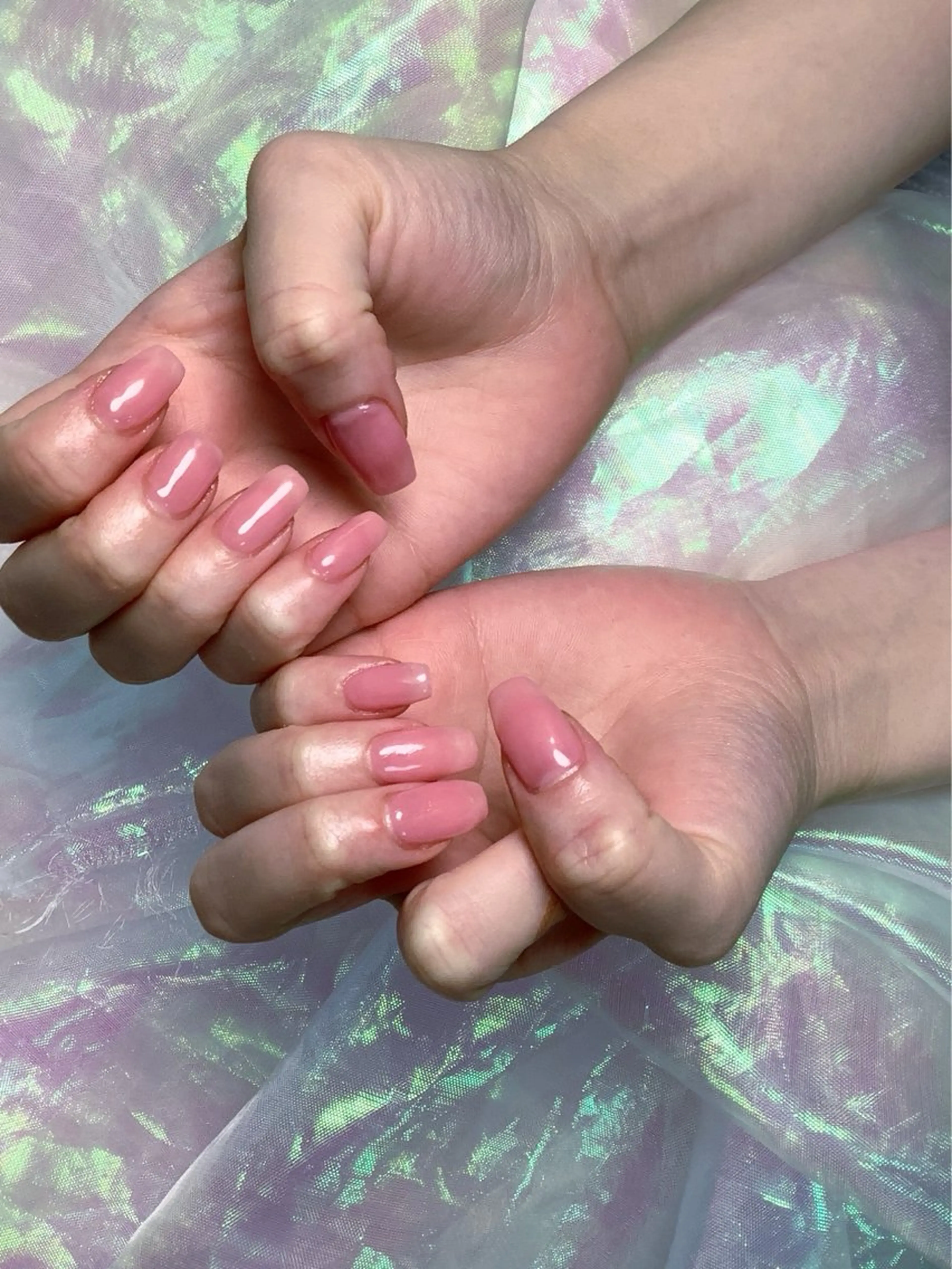 ネイル pink ladyサロン所属・べ にのネイルデザイン