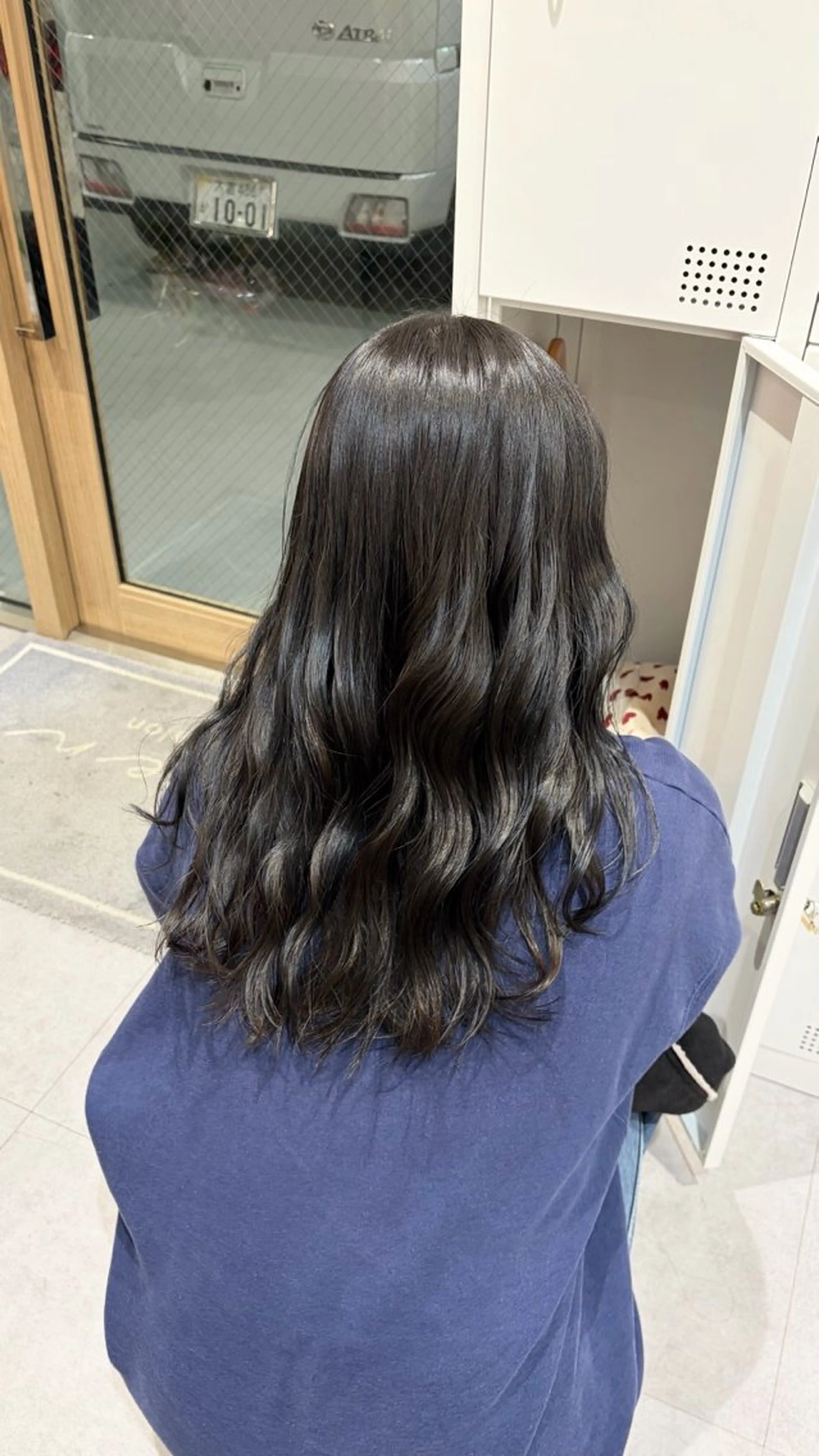 ロング カラー BLEACH YURINAのヘアスタイル