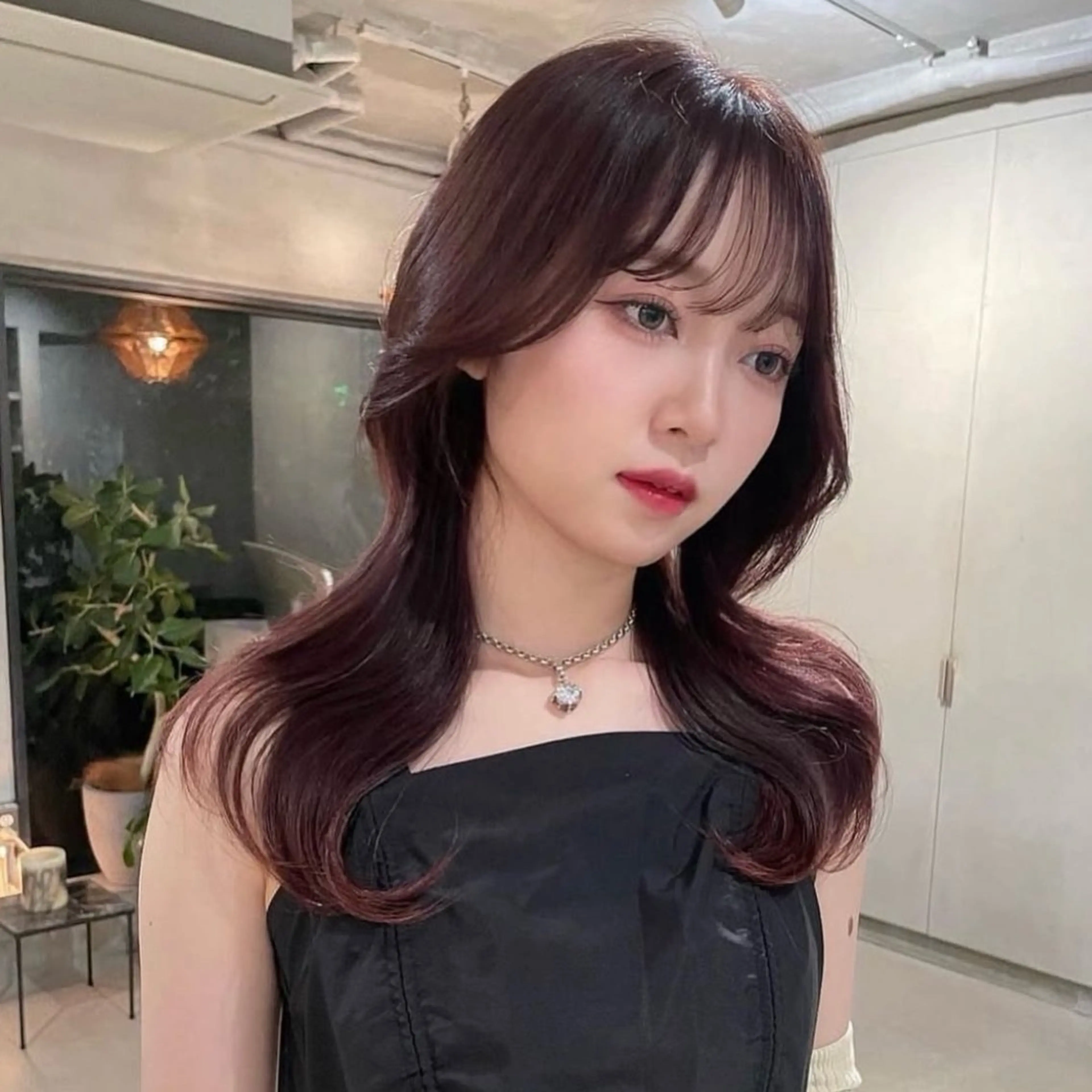 ミディアム カラー ラベンダーカラー ピンクカラー ピンクラベンダー レイヤーカット モテ韓国ヘア/ レイヤー🤍RIKAのヘアスタイル