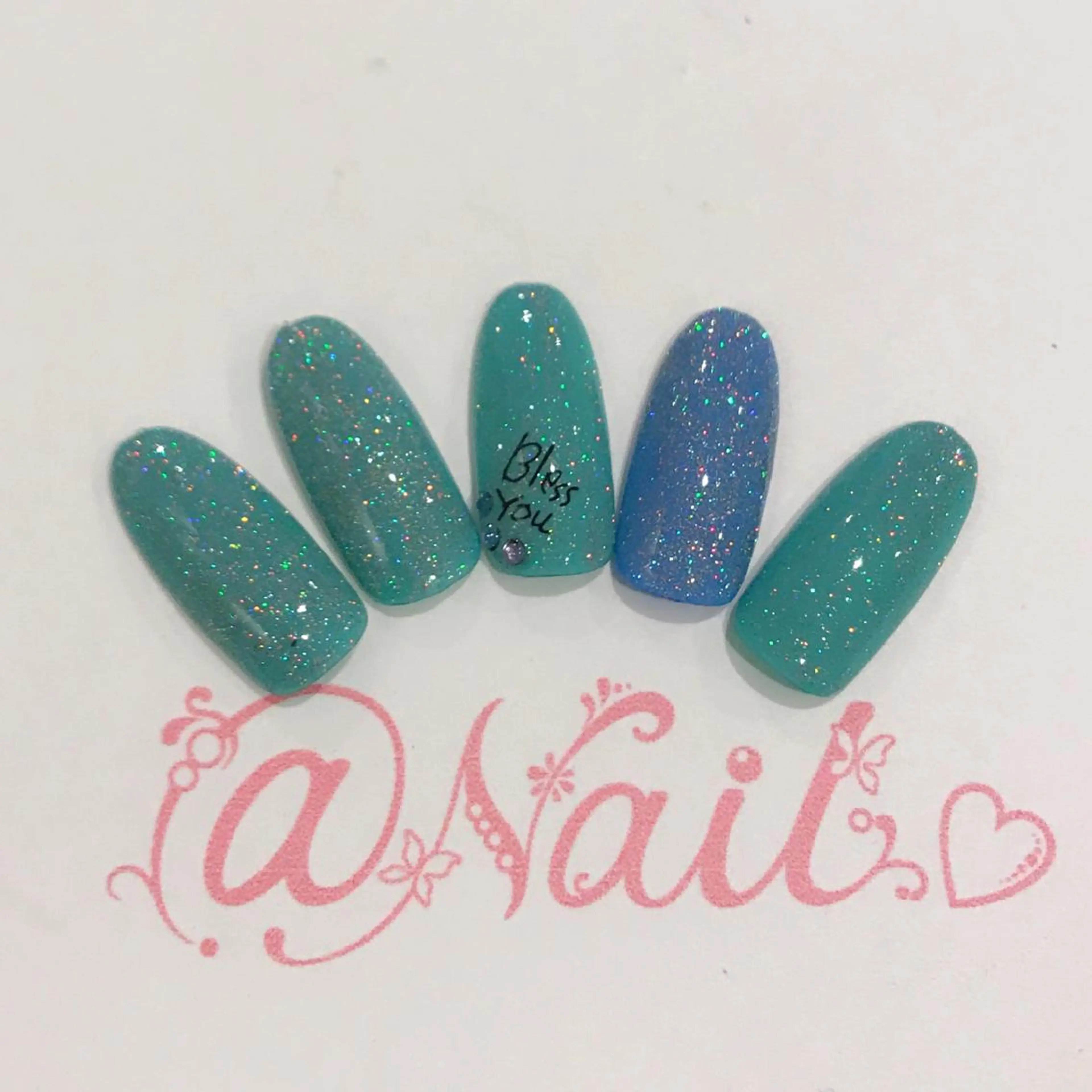 ネイル フットネイル ジェルネイル スカルプネイル 小尾 栞のネイルデザイン