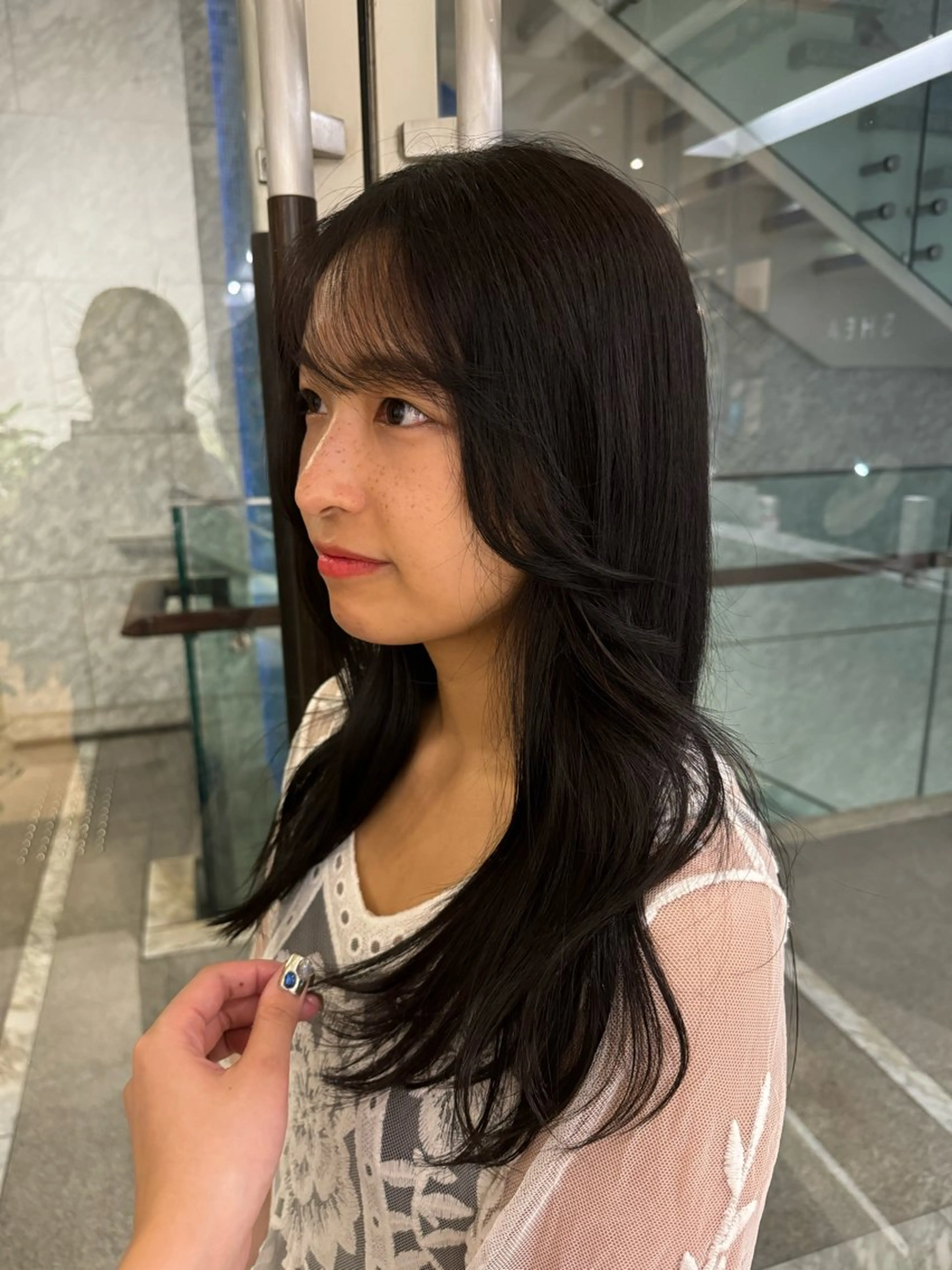 セミロング ryona🎀 /レイヤーカットのヘアスタイル