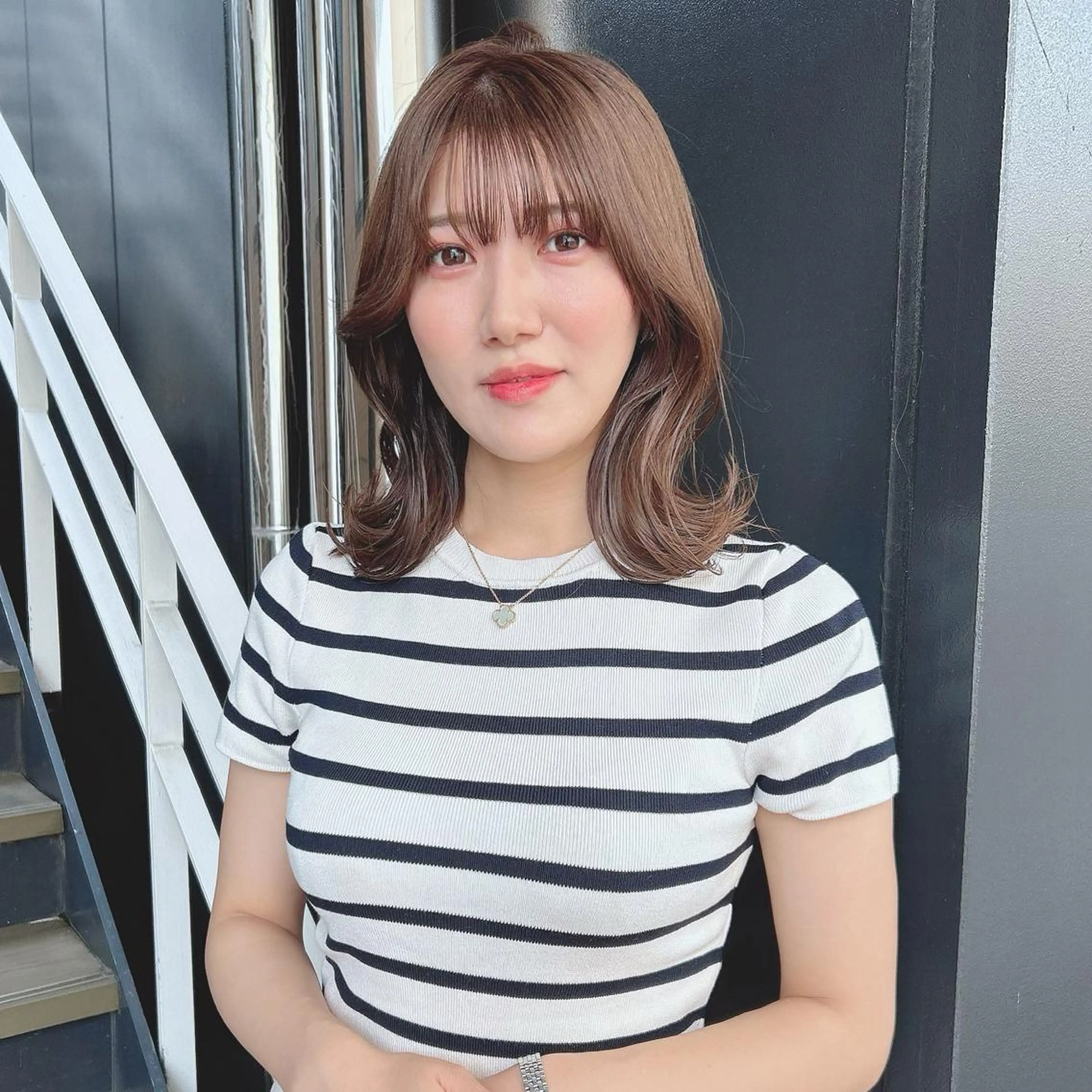 ミディアム カット ヘアカラー 韓国風ハッシュカット 🇰🇷オリーブ職人のヘアスタイル