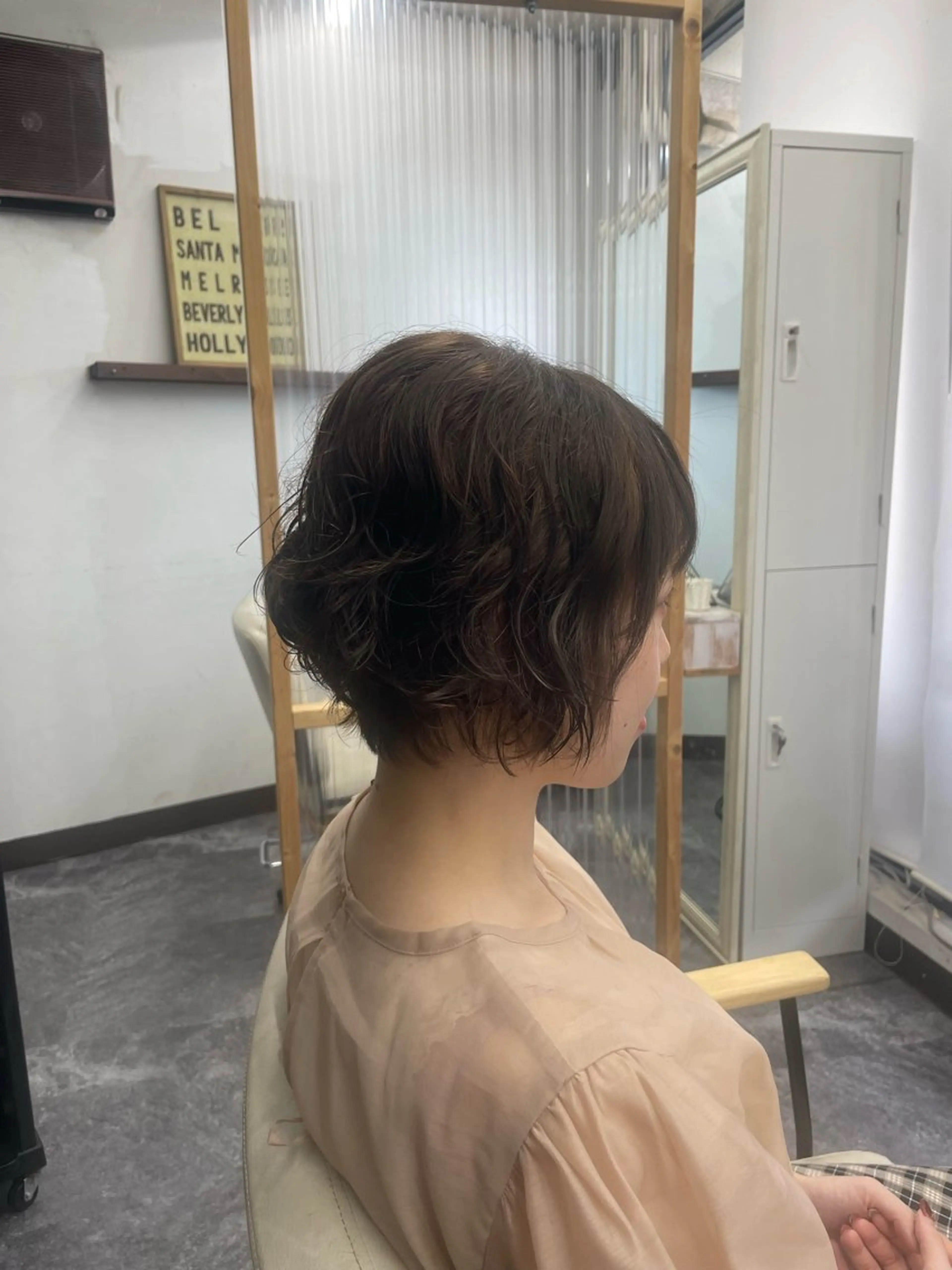 ショート カラー ベージュカラー ショートヘア 縮毛矯正 カット ヘアカラー SFIDA みつえのヘアスタイル