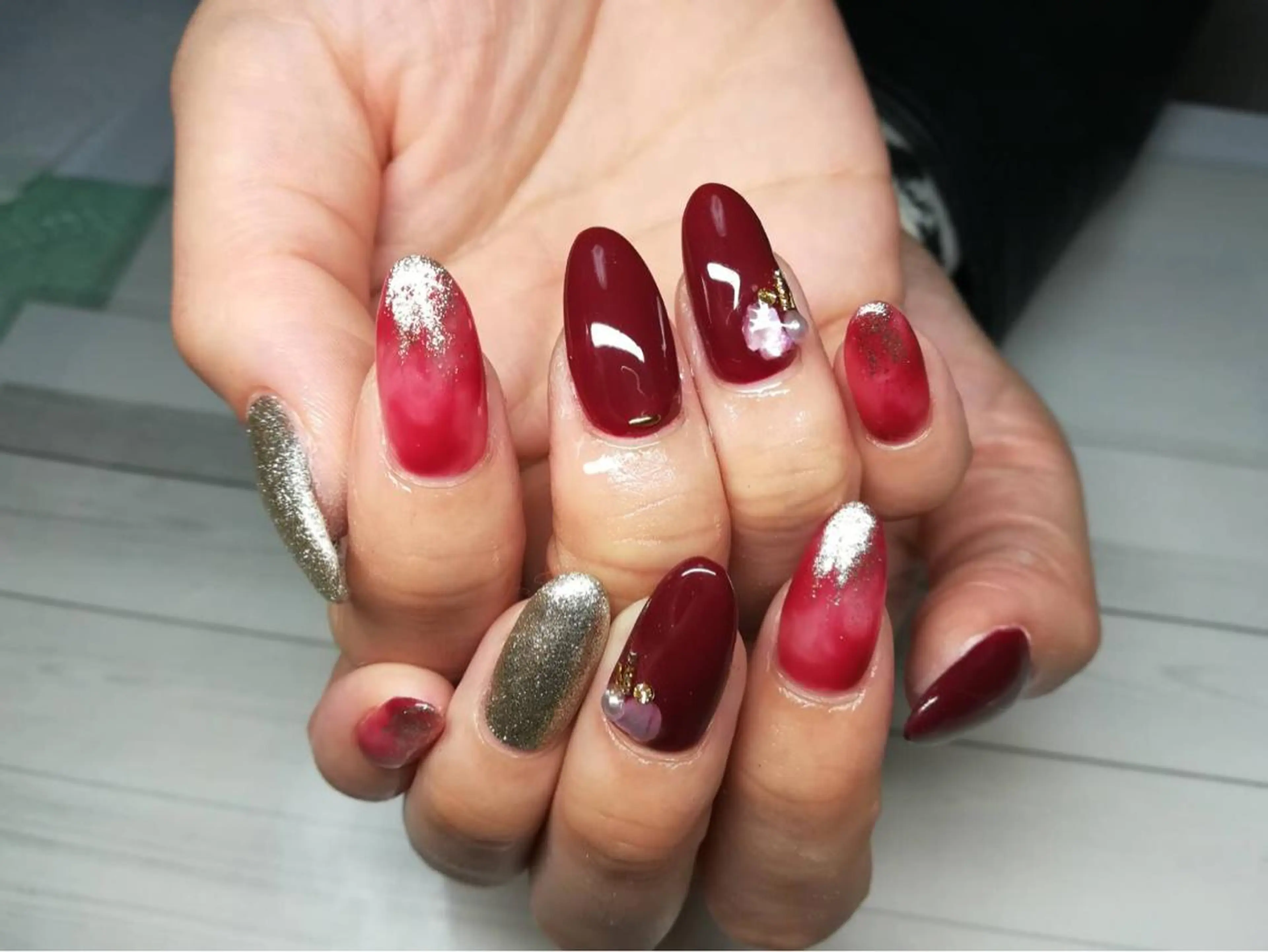 ネイル Li'leaNail AINAのネイルデザイン