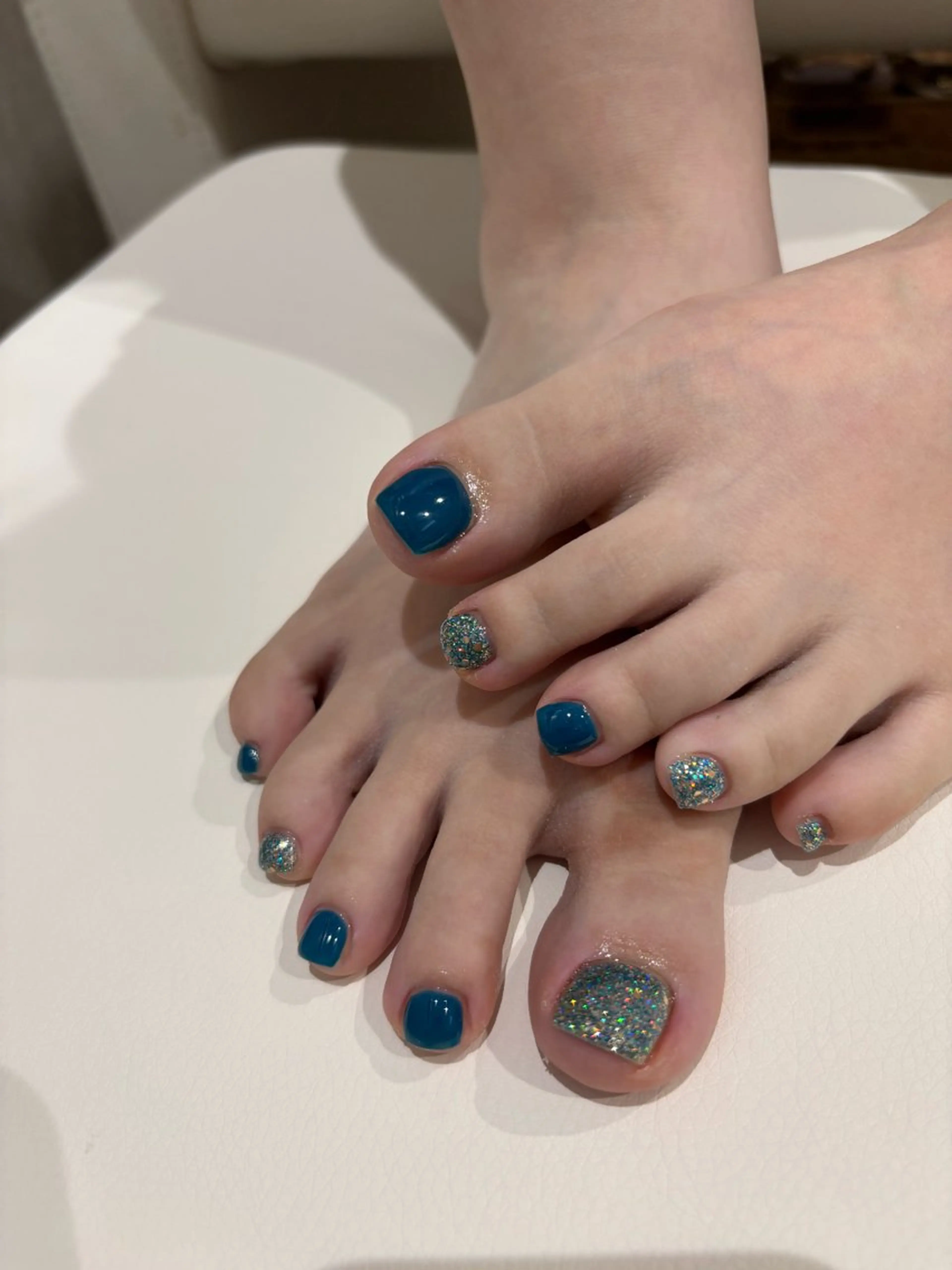 ミニモ限定価格🤎フットネイルワンカラー🩰𐀔⋆。˚ケア込み¥5,500⚠️オフ別途¥550の写真