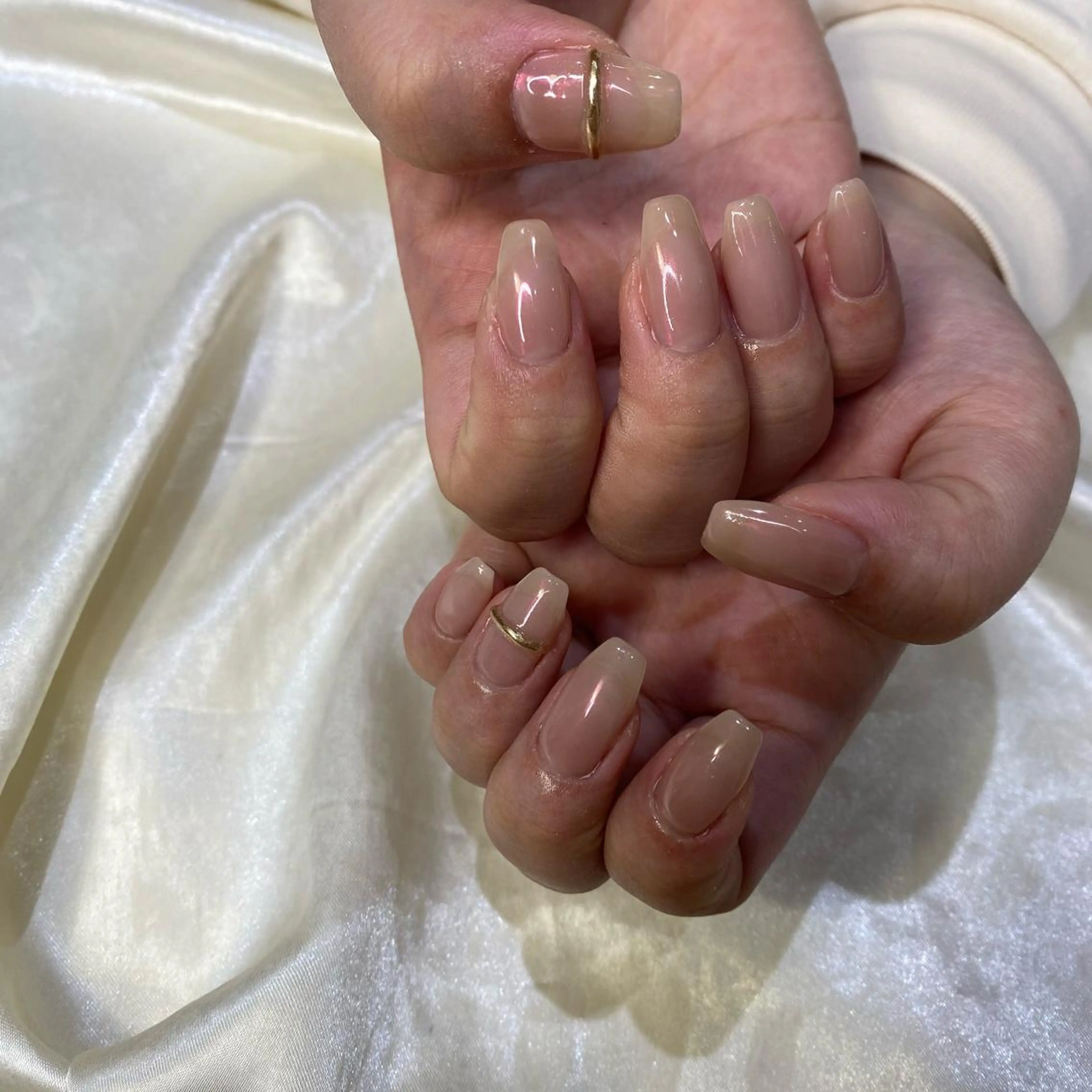 ネイル ハンドネイル 西岡 杏のネイルデザイン