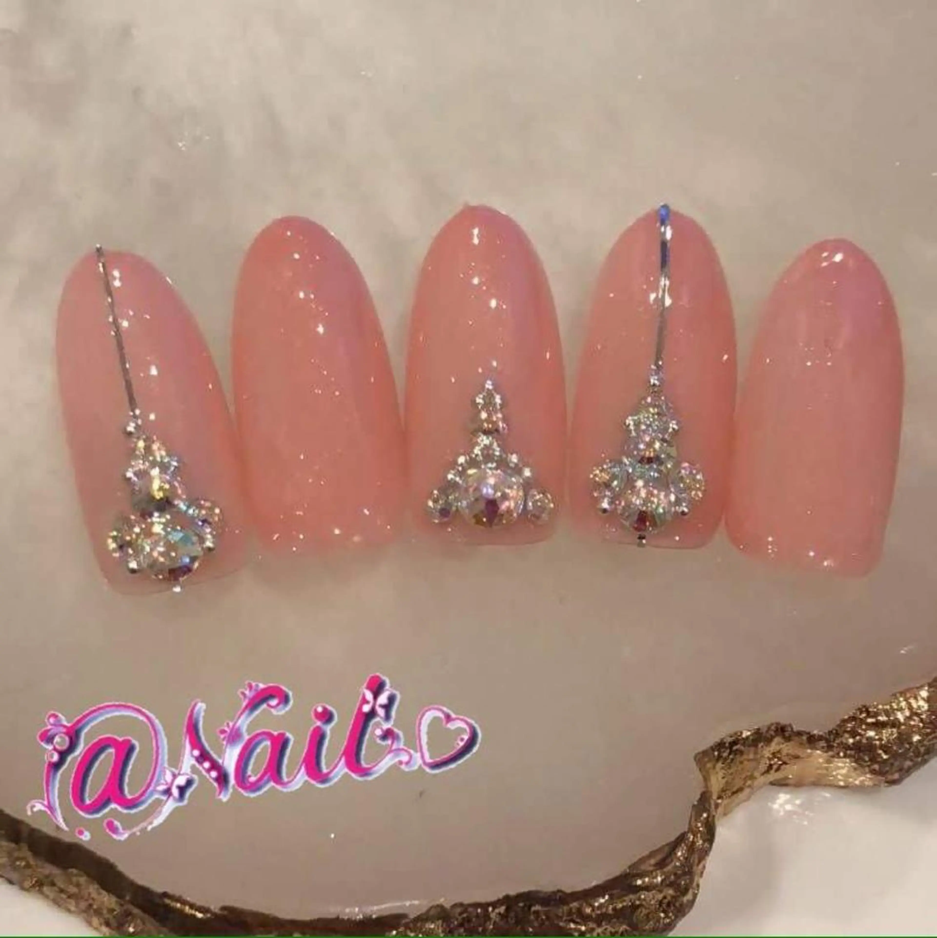 ネイル ネイルチップ 小尾 栞のネイルデザイン