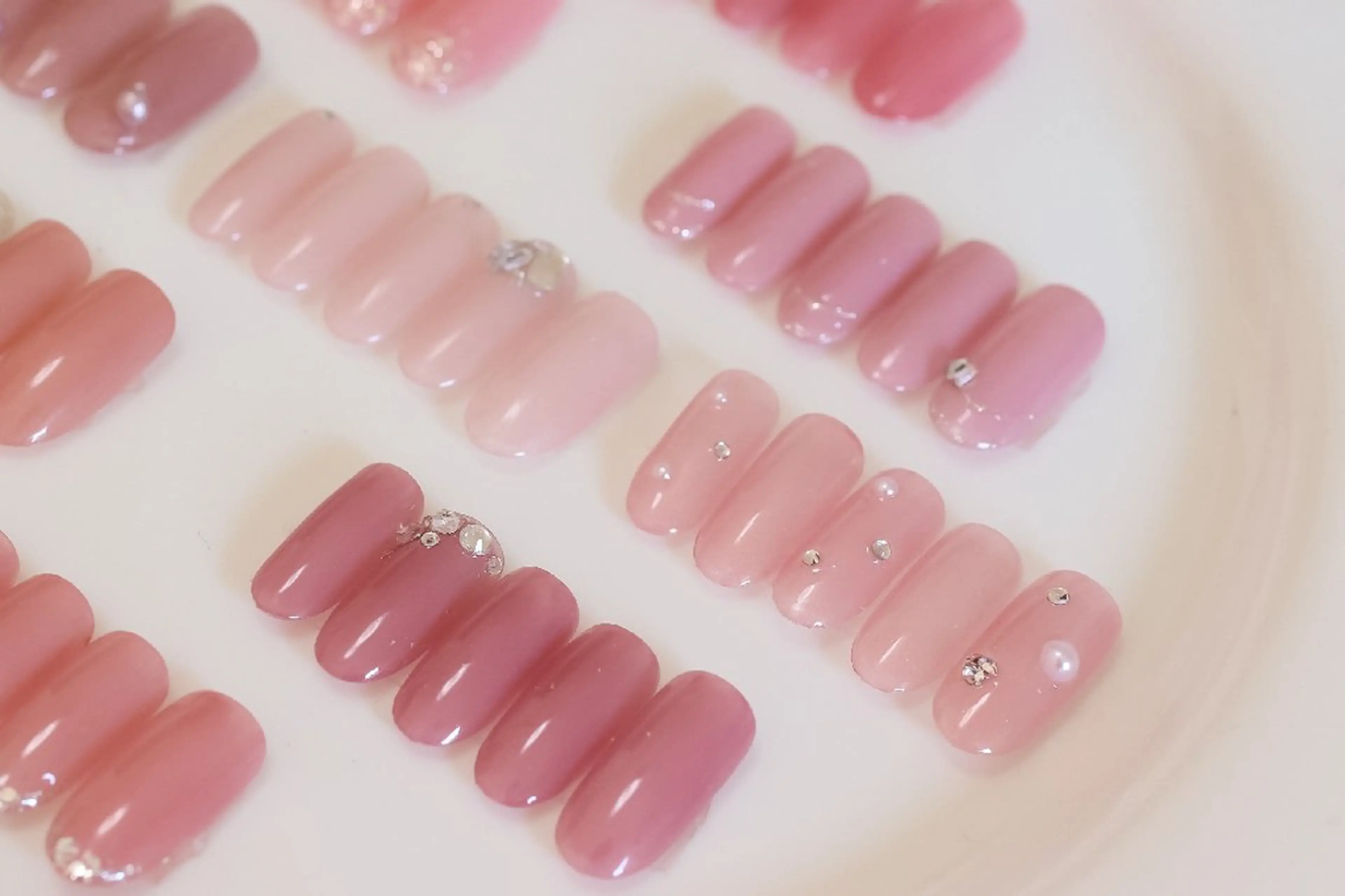 ネイル ジェルネイル Lulu nail salon 南堀江店所属・西村 あやかのネイルデザイン