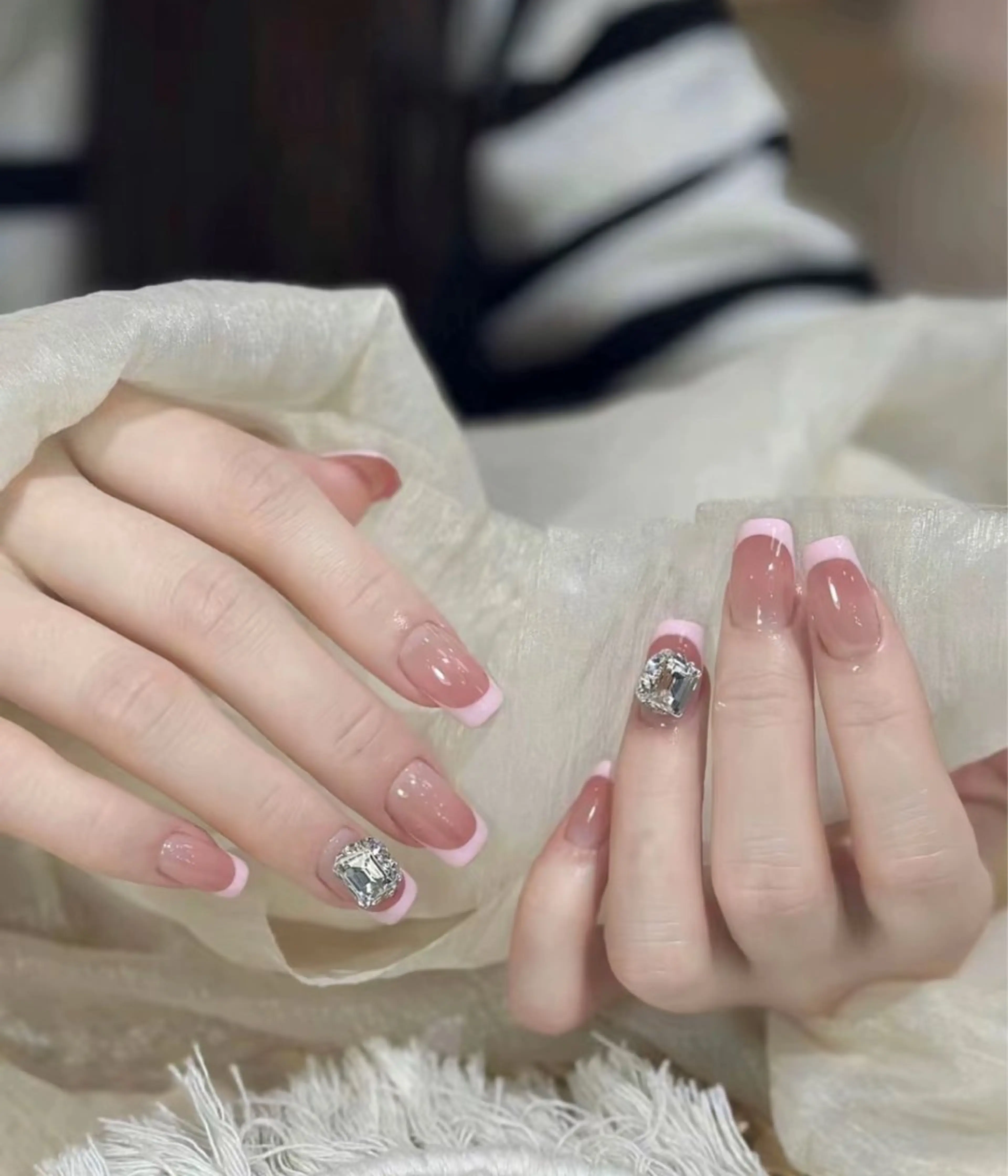 ネイル アートネイル フレンチネイル ジェルネイル グラデーション 韓国ネイル 村中 ハナのネイルデザイン