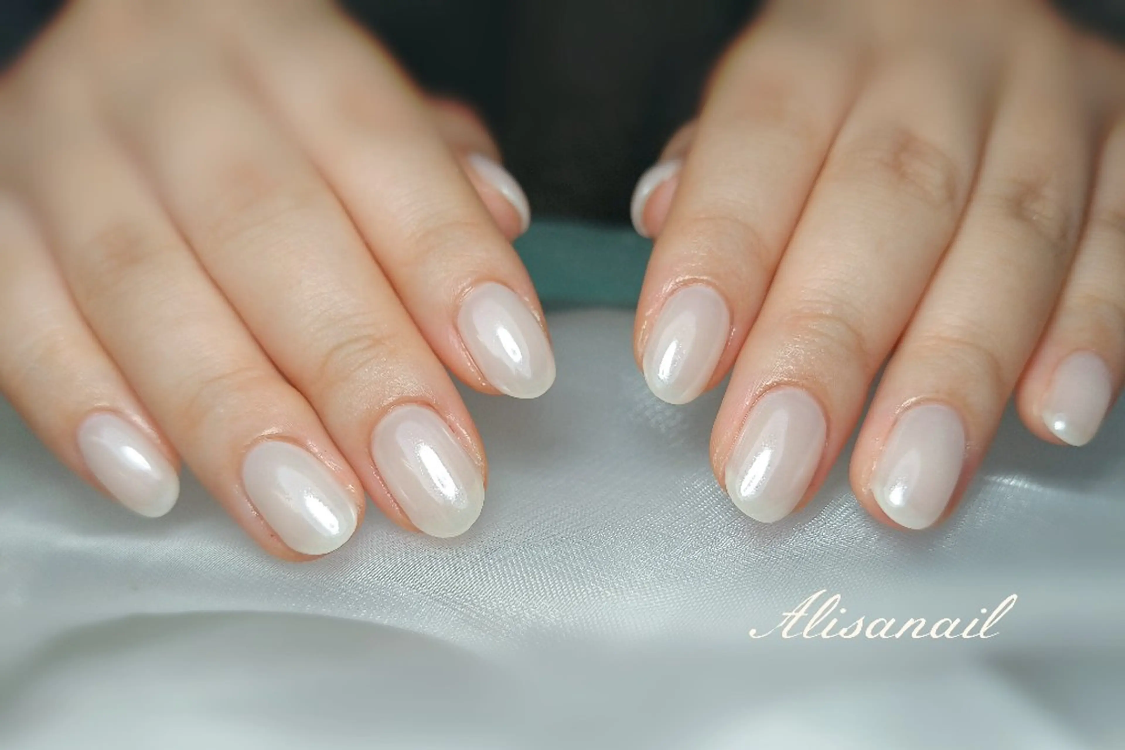 ネイル ミラーネイル ワンカラーネイル エ ンのネイルデザイン