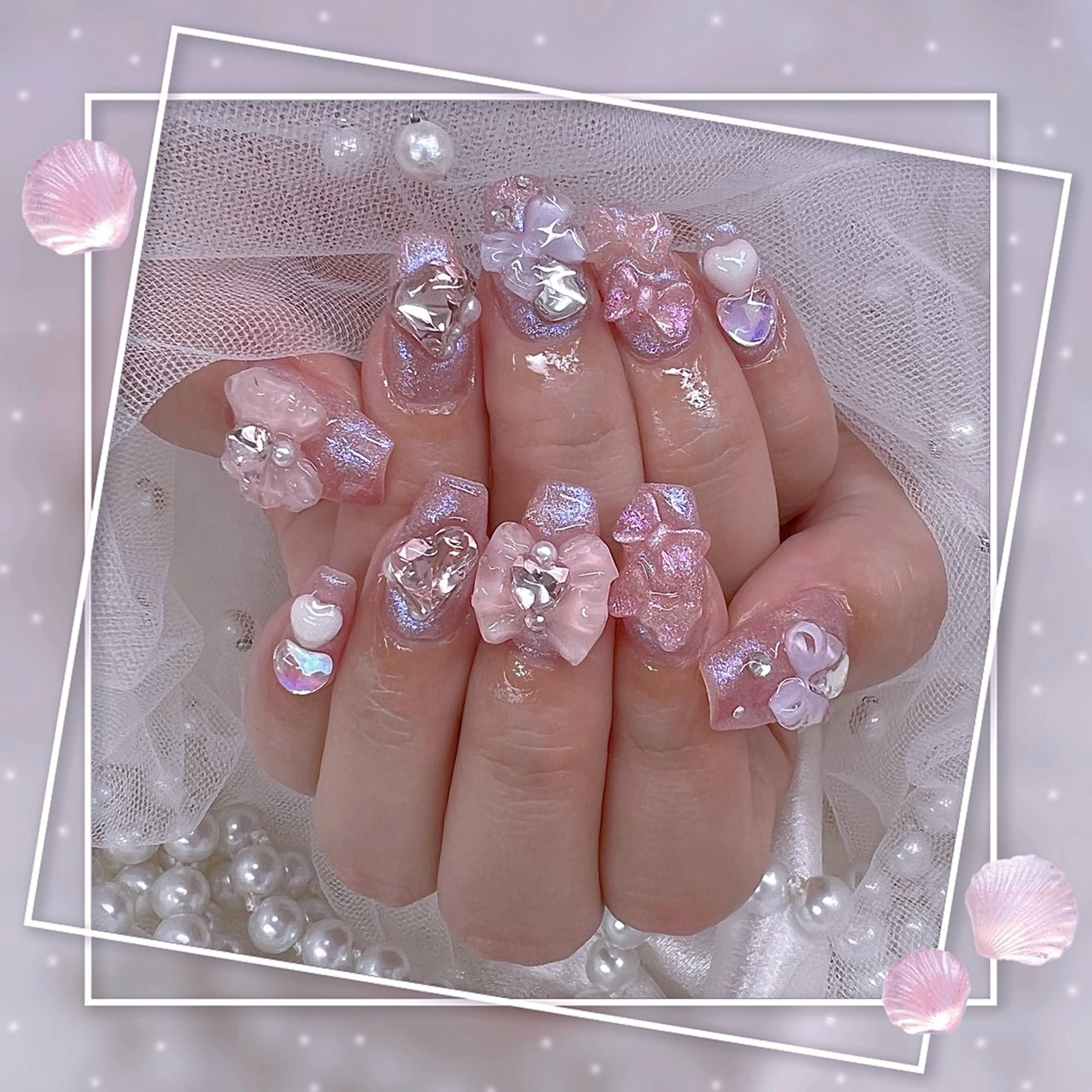 ネイル チークネイル フレンチネイル グラデーション マグネットネイル マグネットフレンチ ハンドネイル Chill Nailsalonのネイルデザイン