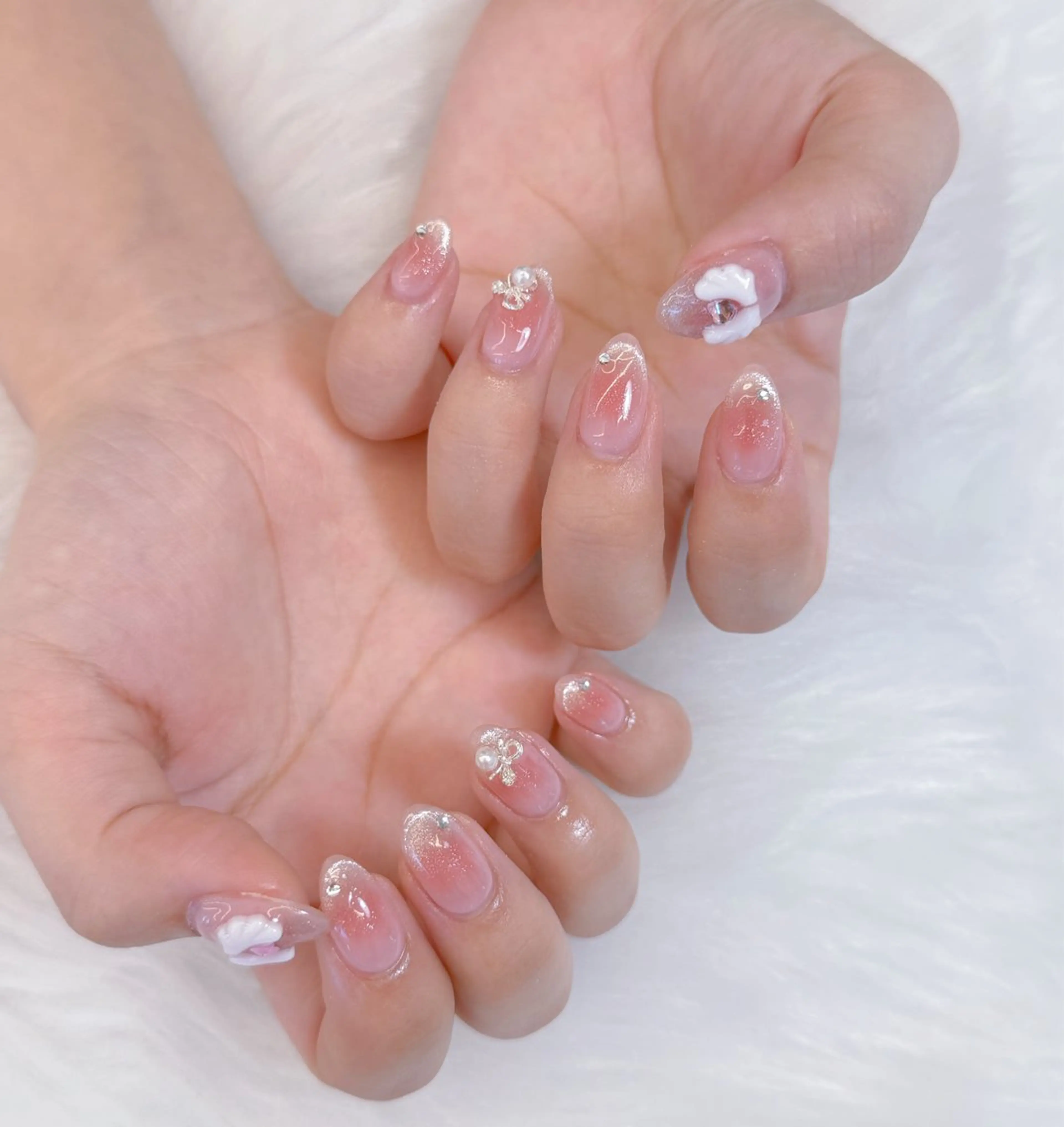ネイル Luxe Nailのネイルデザイン