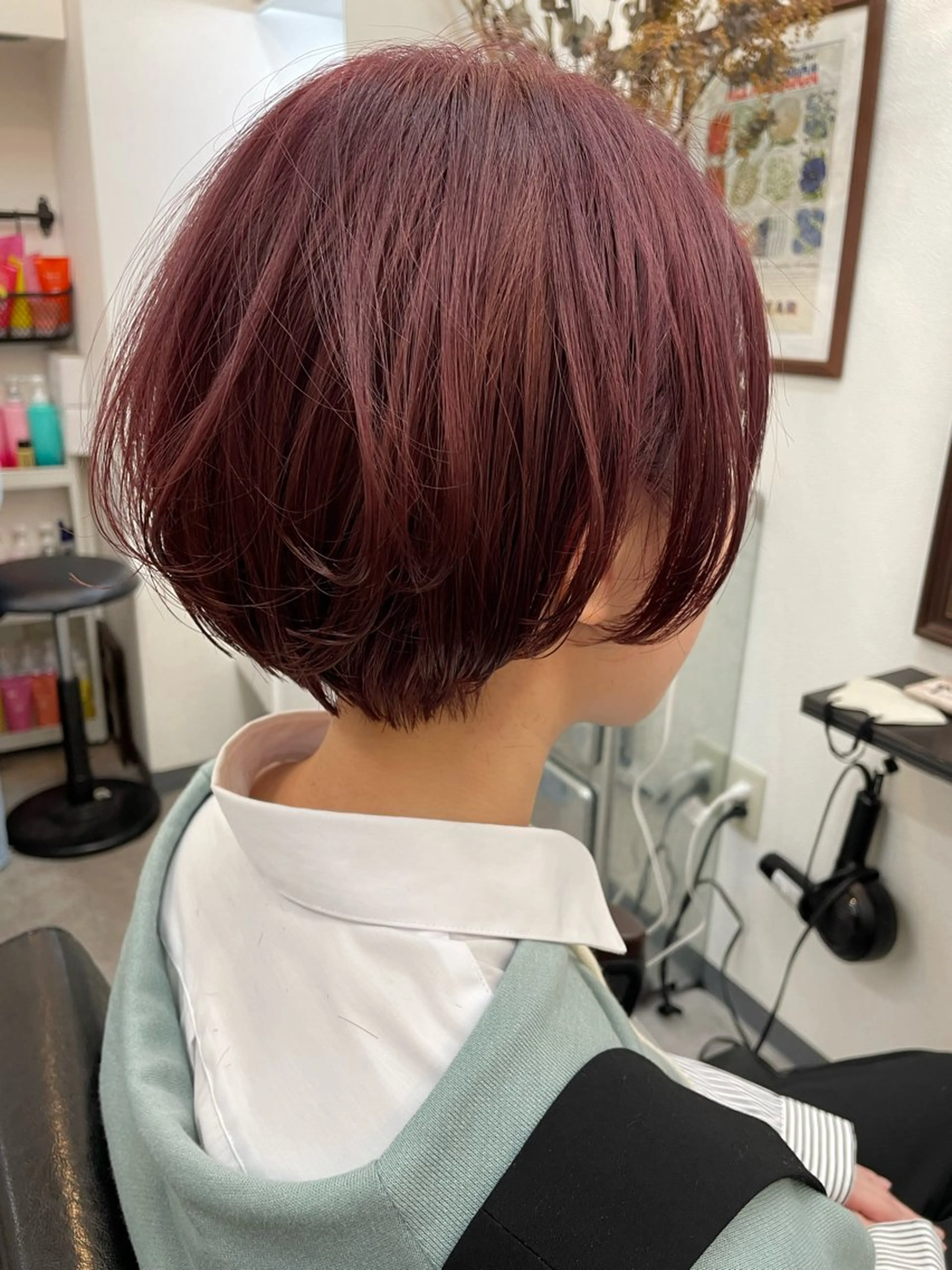 ショート カラー 艶カラー🌙縮毛矯正 /ボブ【Reina】のヘアスタイル