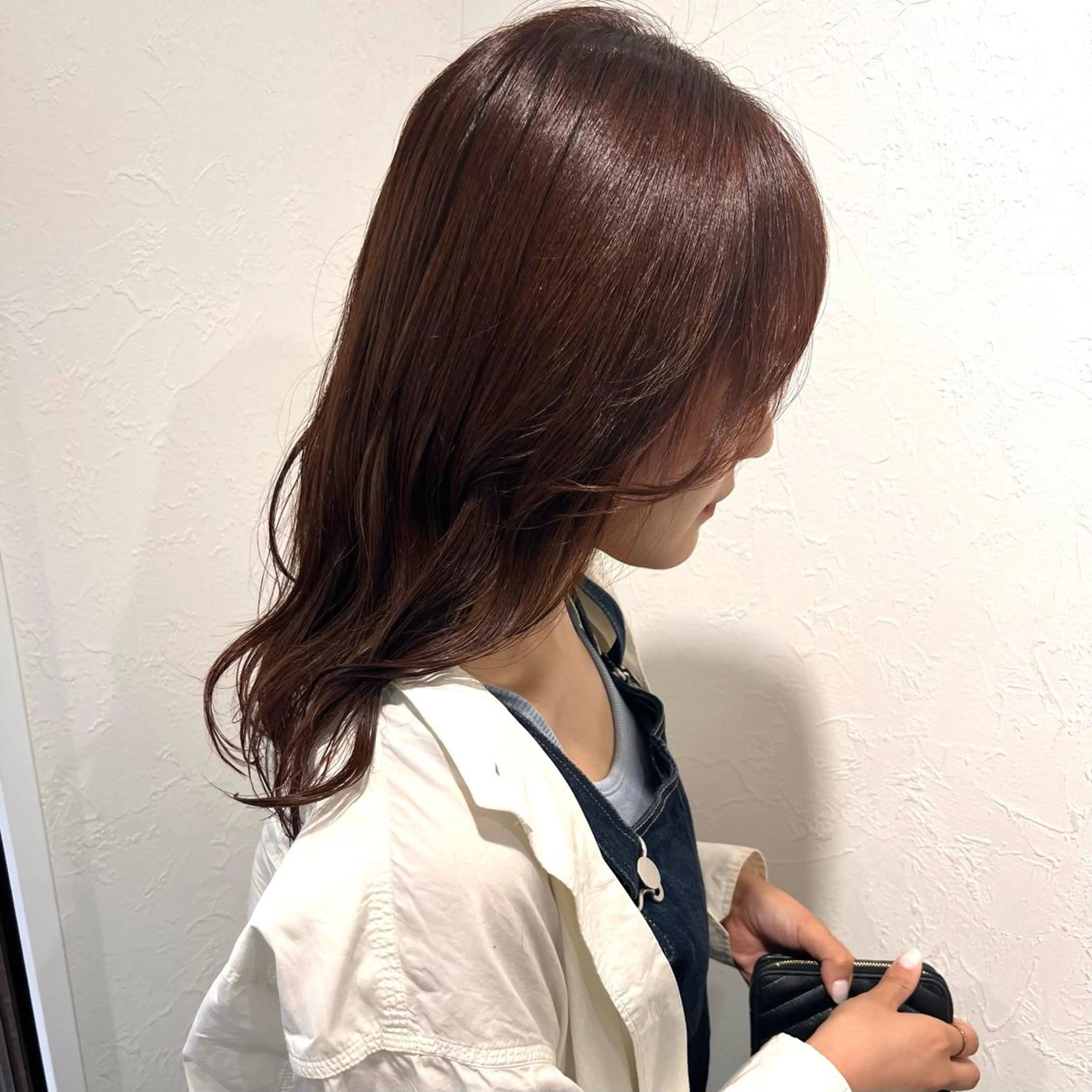 ミディアム カラー IwAsh  大和駅店所属・shiho .のヘアスタイル