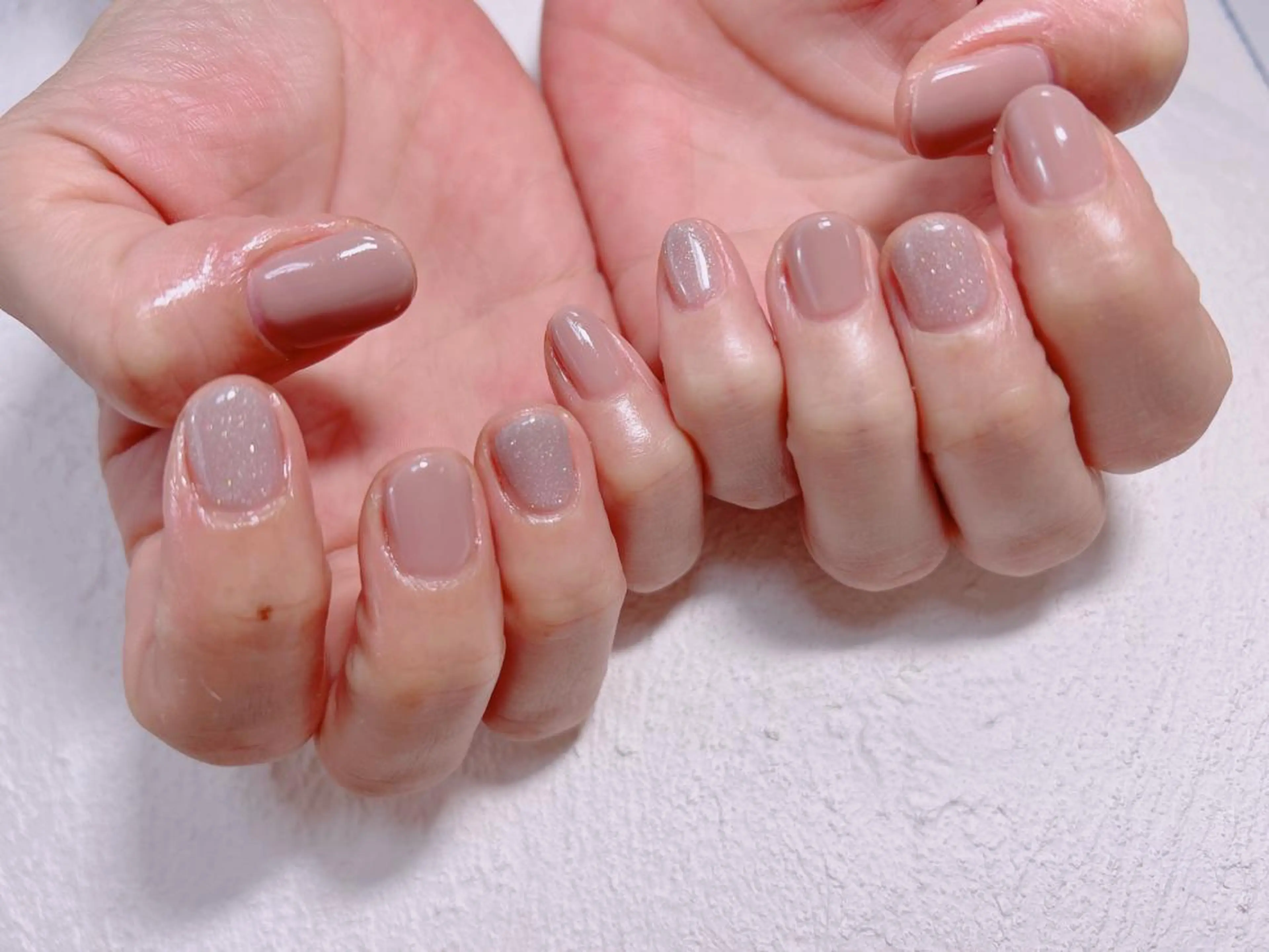 ネイル ジェルネイル Regaro i.sのネイルデザイン