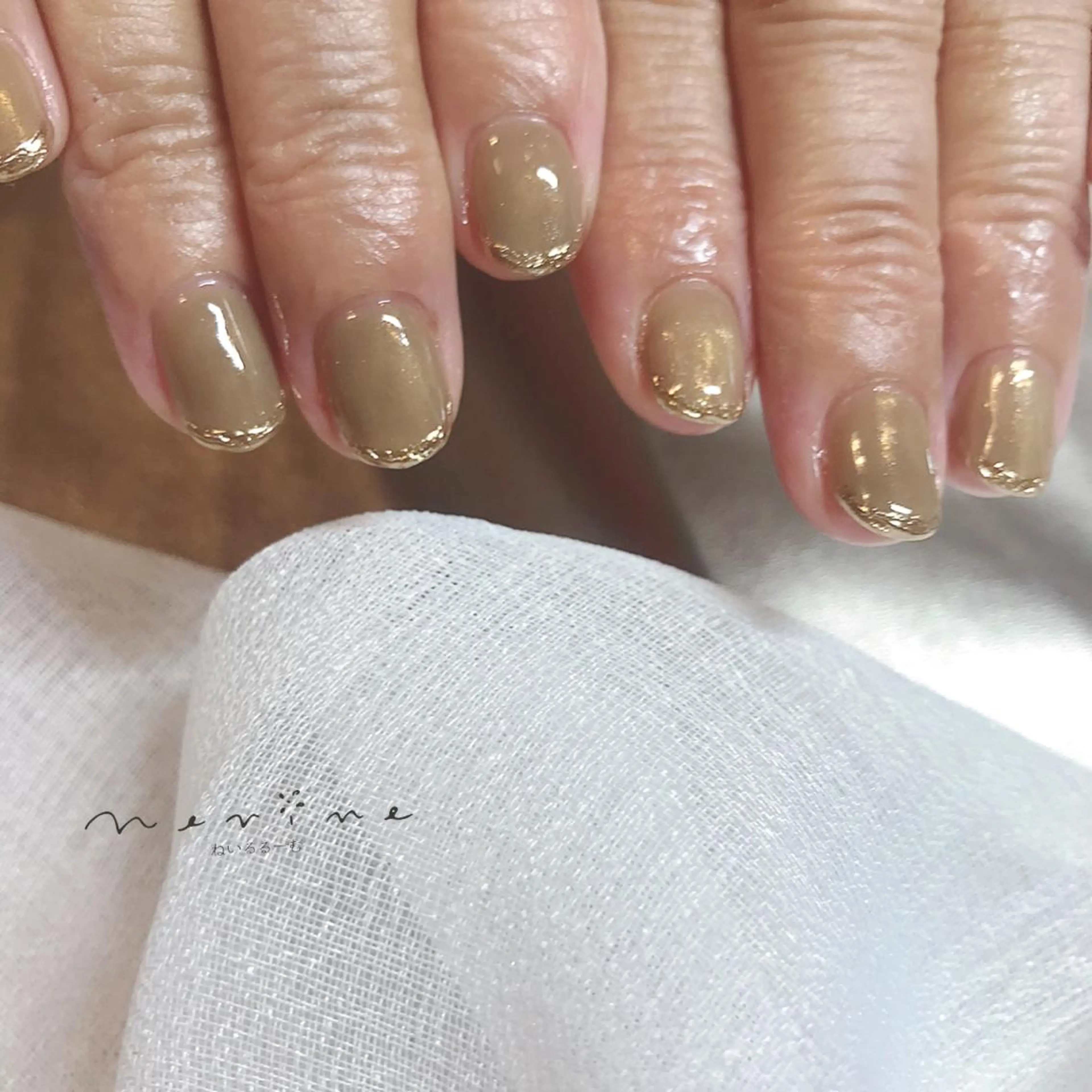 ネイル ミラーネイル NAILST Naomiのネイルデザイン
