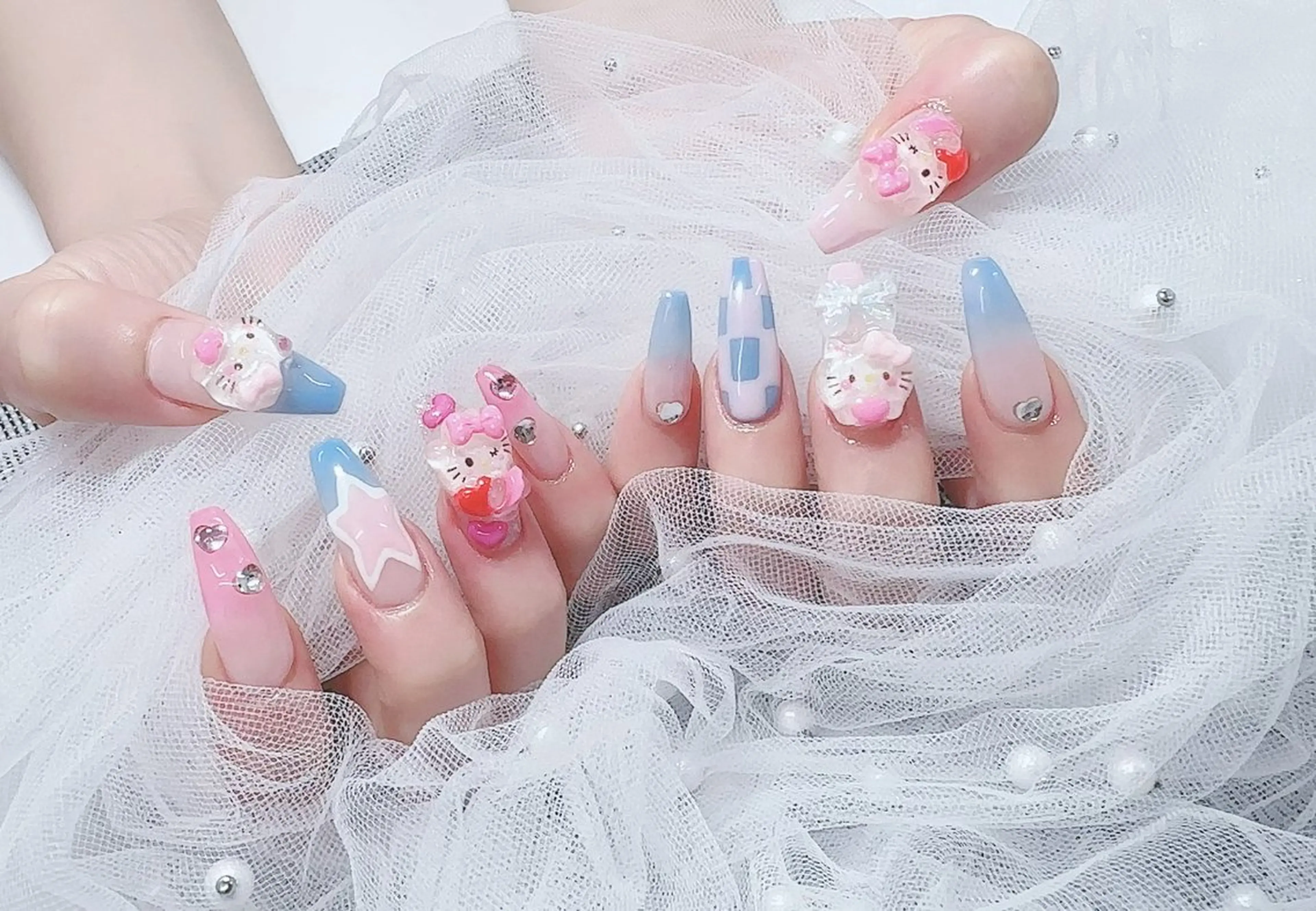 ネイル R salonのネイルデザイン