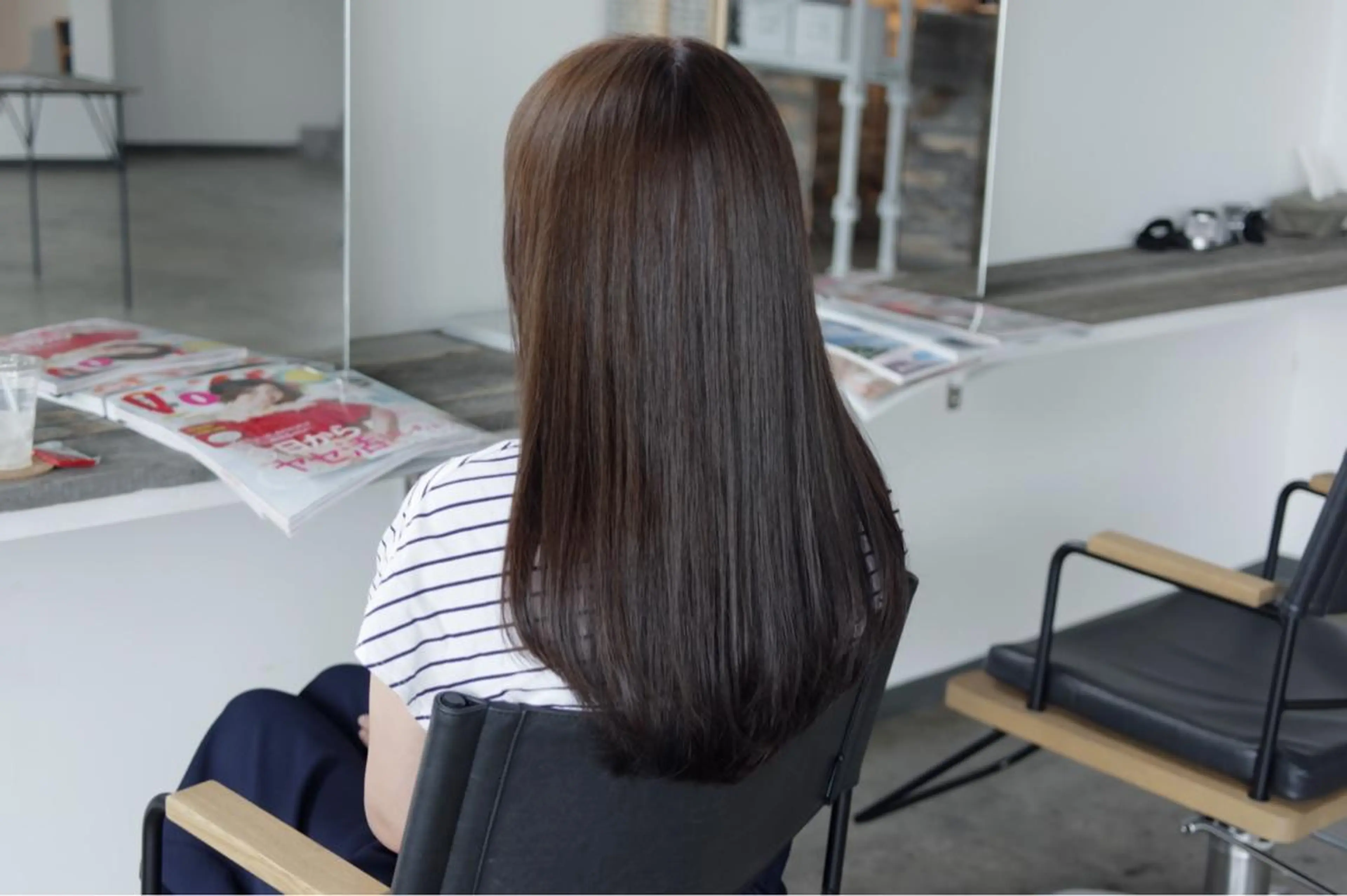 ミディアム セミロング ロング クセ毛お悩みの方 四宮桂佑のヘアスタイル