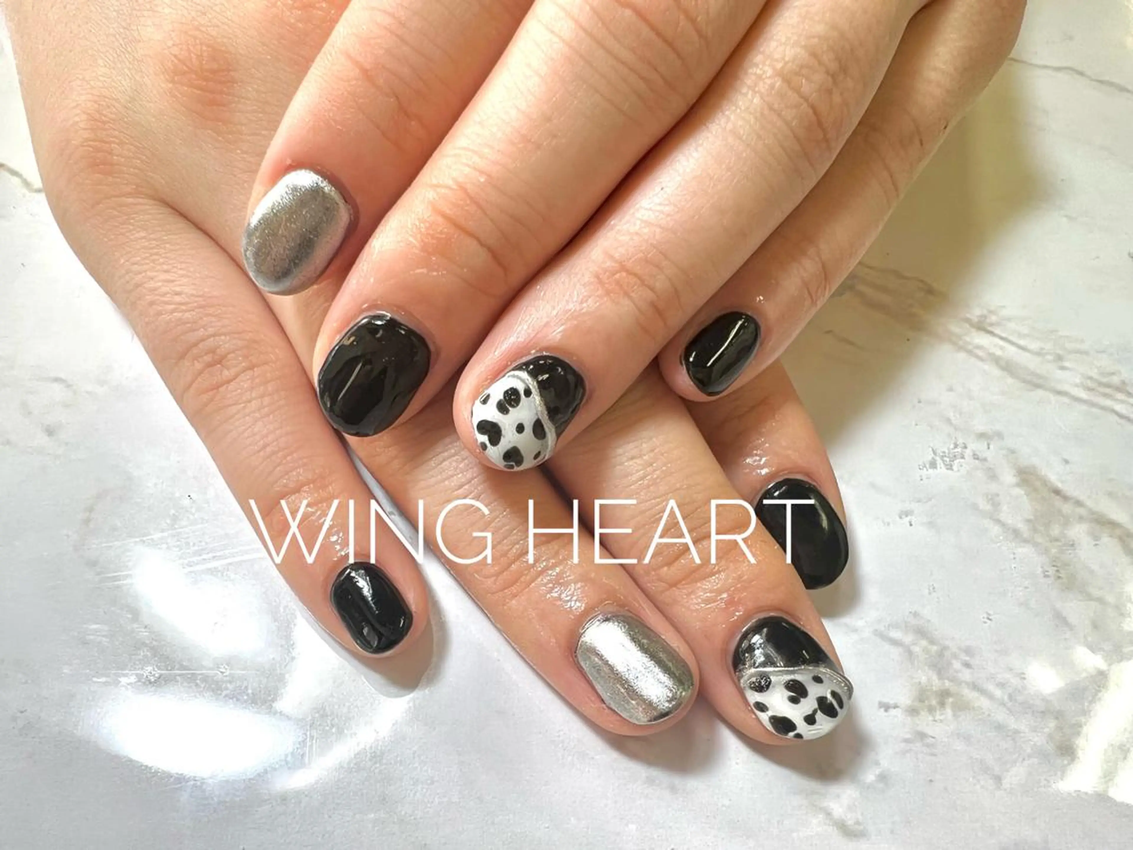 ネイル I. AYUMIのネイルデザイン