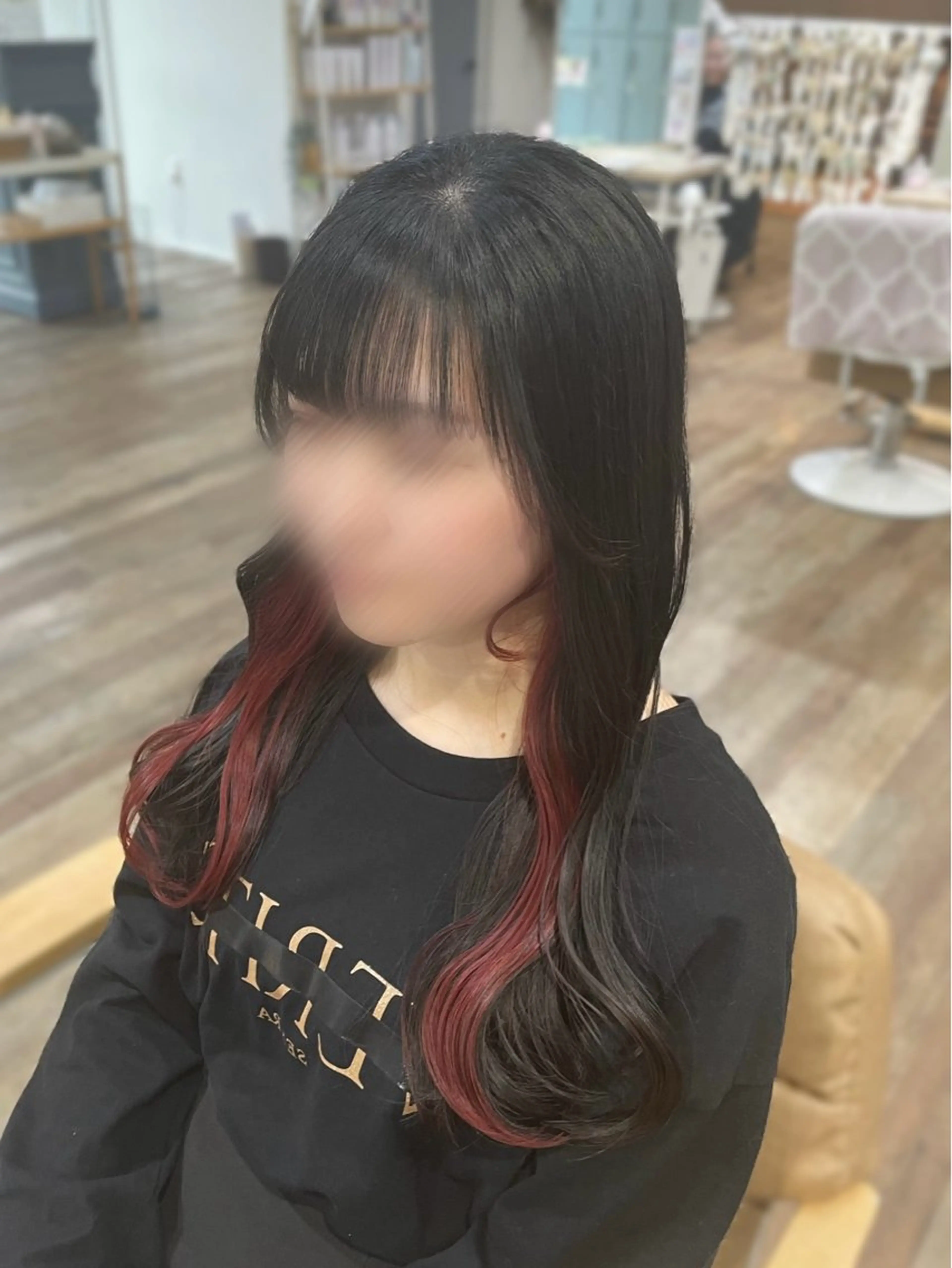 イヤリングカラー➕似合わせカット&ホームケア付トリートメント🧴🫧の写真