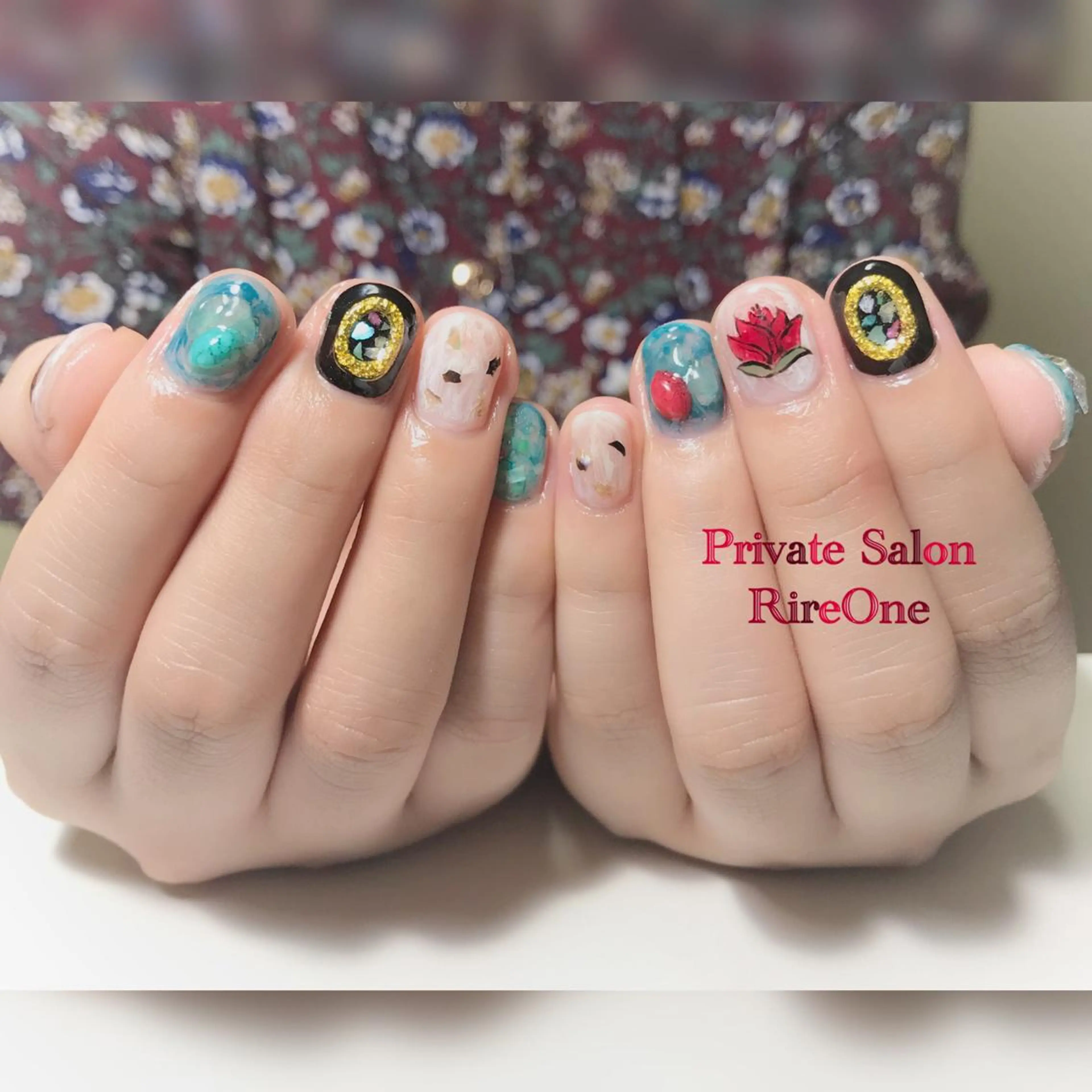 ネイル 持ち込み ニュアンスネイル RireOne ~リルワン~のネイルデザイン