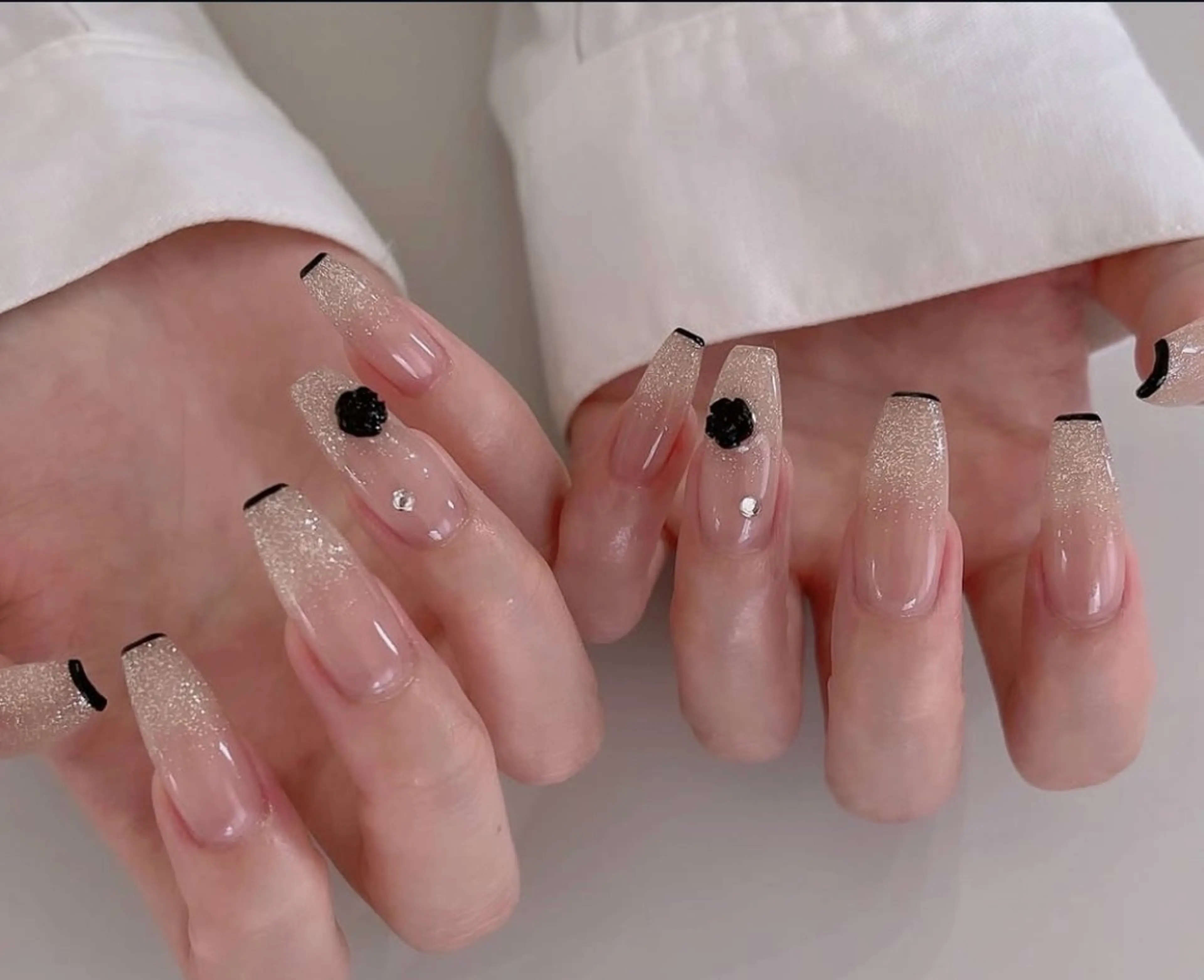 ネイル グラデーション ラメ(グリッター) ハンドネイル JISOO ANA.CHUOのネイルデザイン