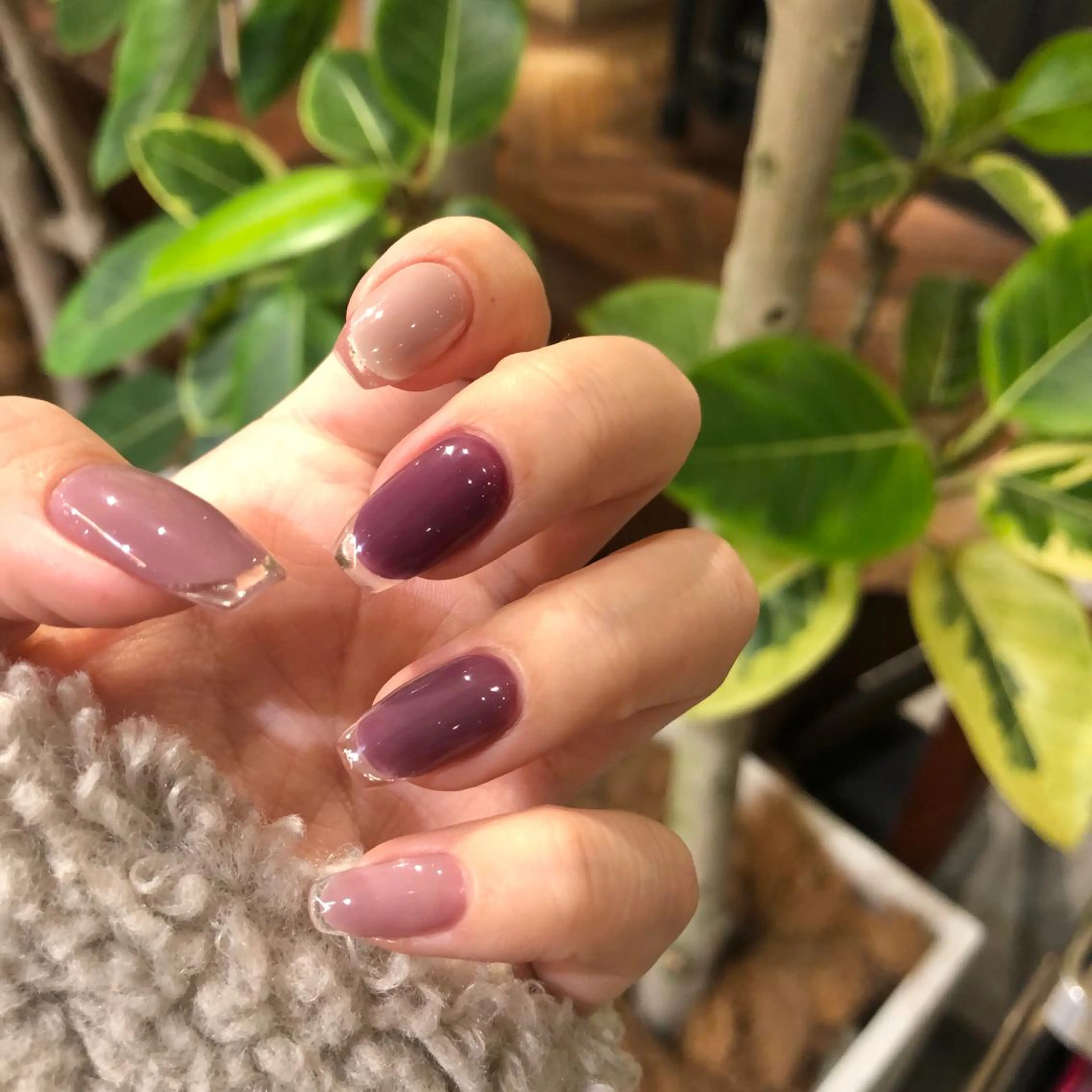 ネイル クリアネイル フレンチネイル ハンドネイル Twinkling( private salon)所属・三宅 京香のネイルデザイン