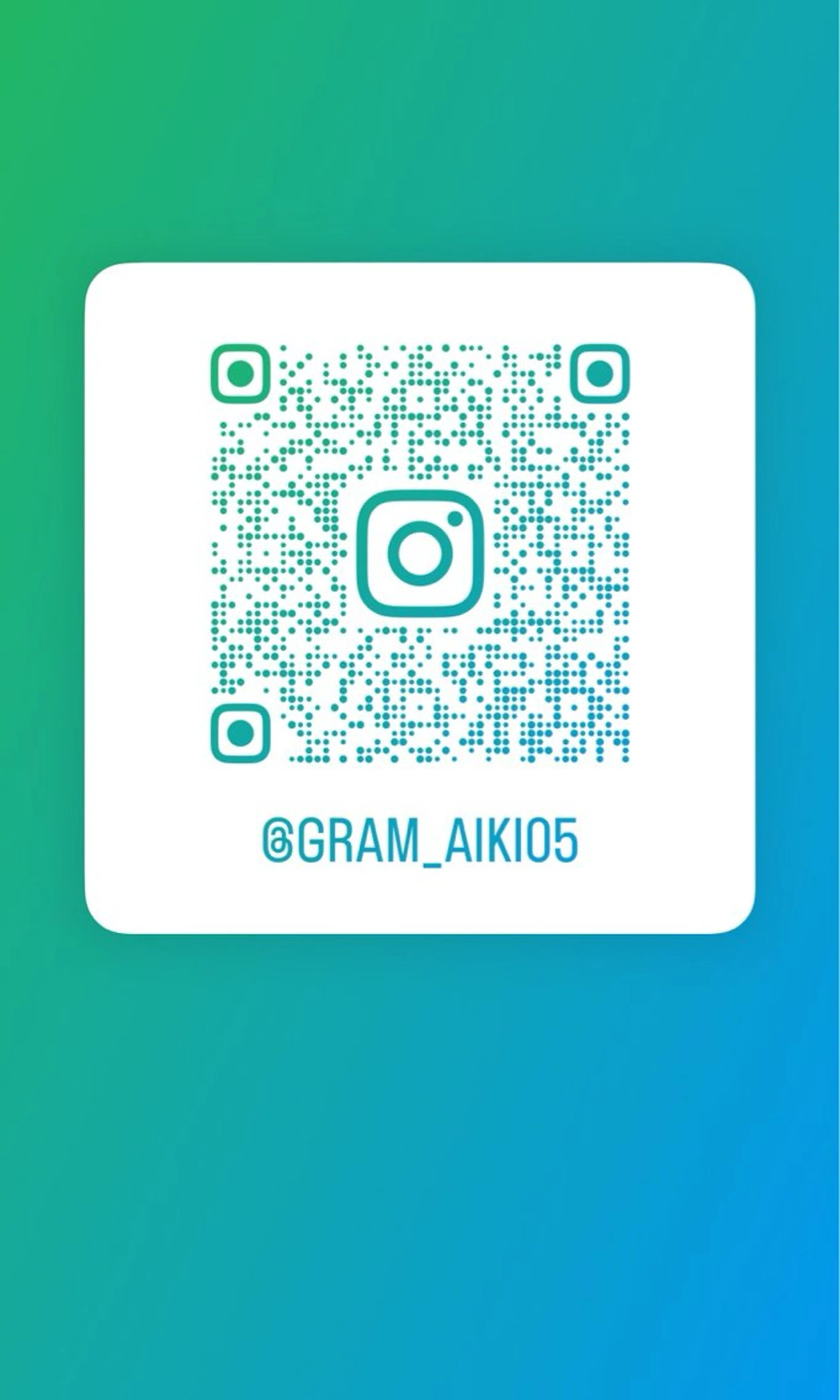 ロング AI KIのヘアスタイル