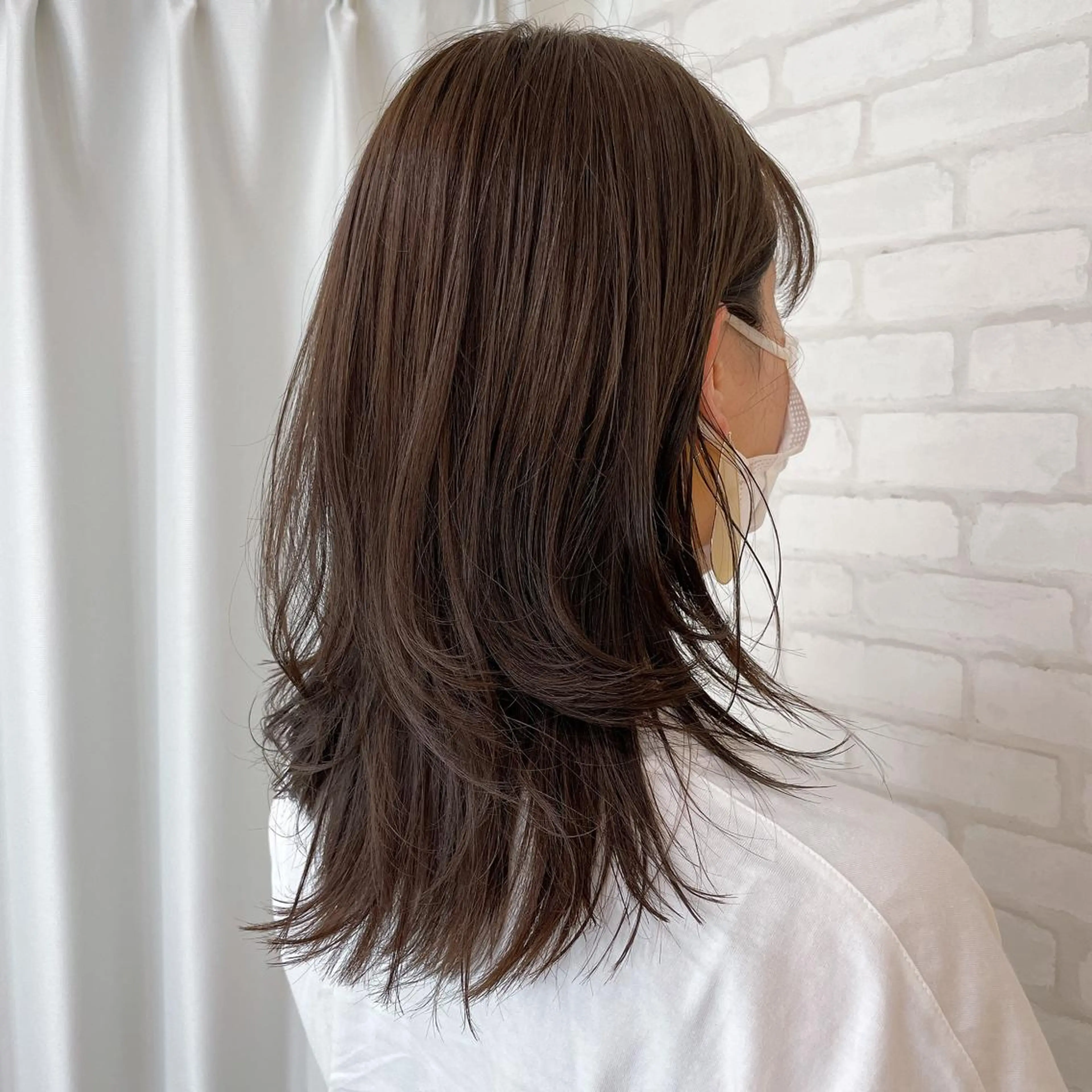 ミディアム カラー abilita AZUSAのヘアスタイル