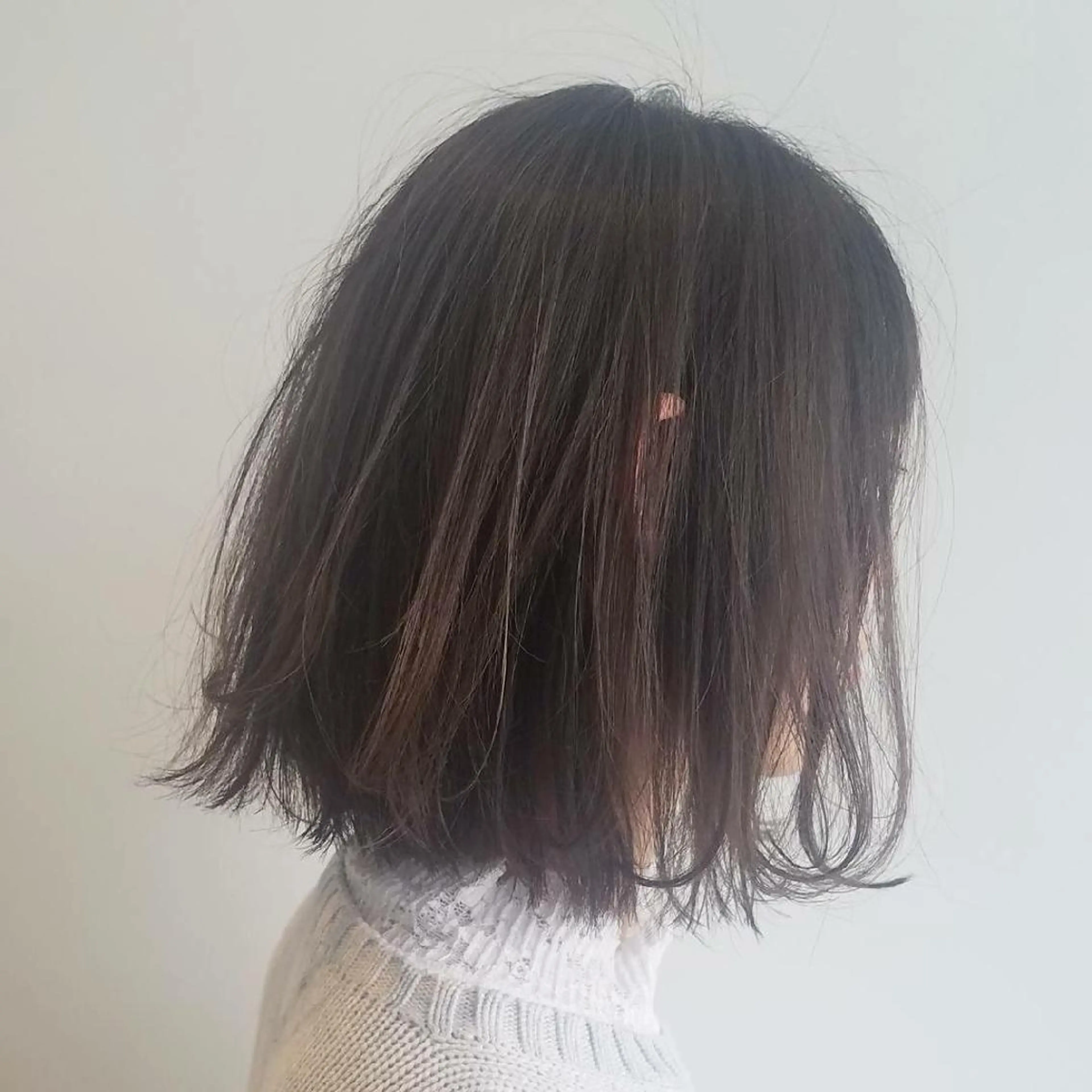 ショート カラー ボブ iplus まつげ、眉毛、耳つぼのマツエク・マツパデザイン