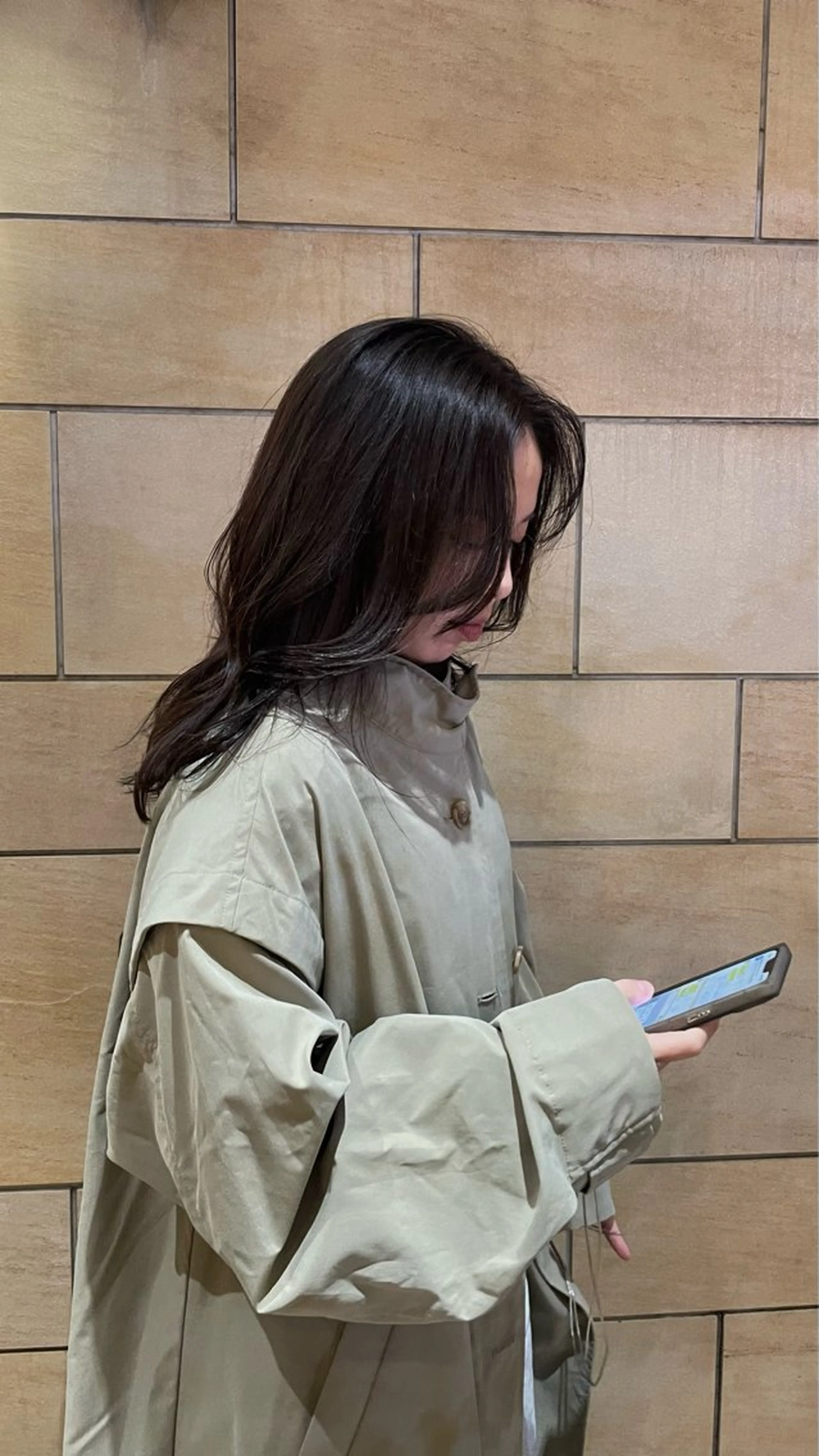 セミロング カラー 黒髪 ブルーカラー ブルーブラック 透明感カラー ネイビーカラー 原宿/ケパーマ 🧺ユウマのヘアスタイル