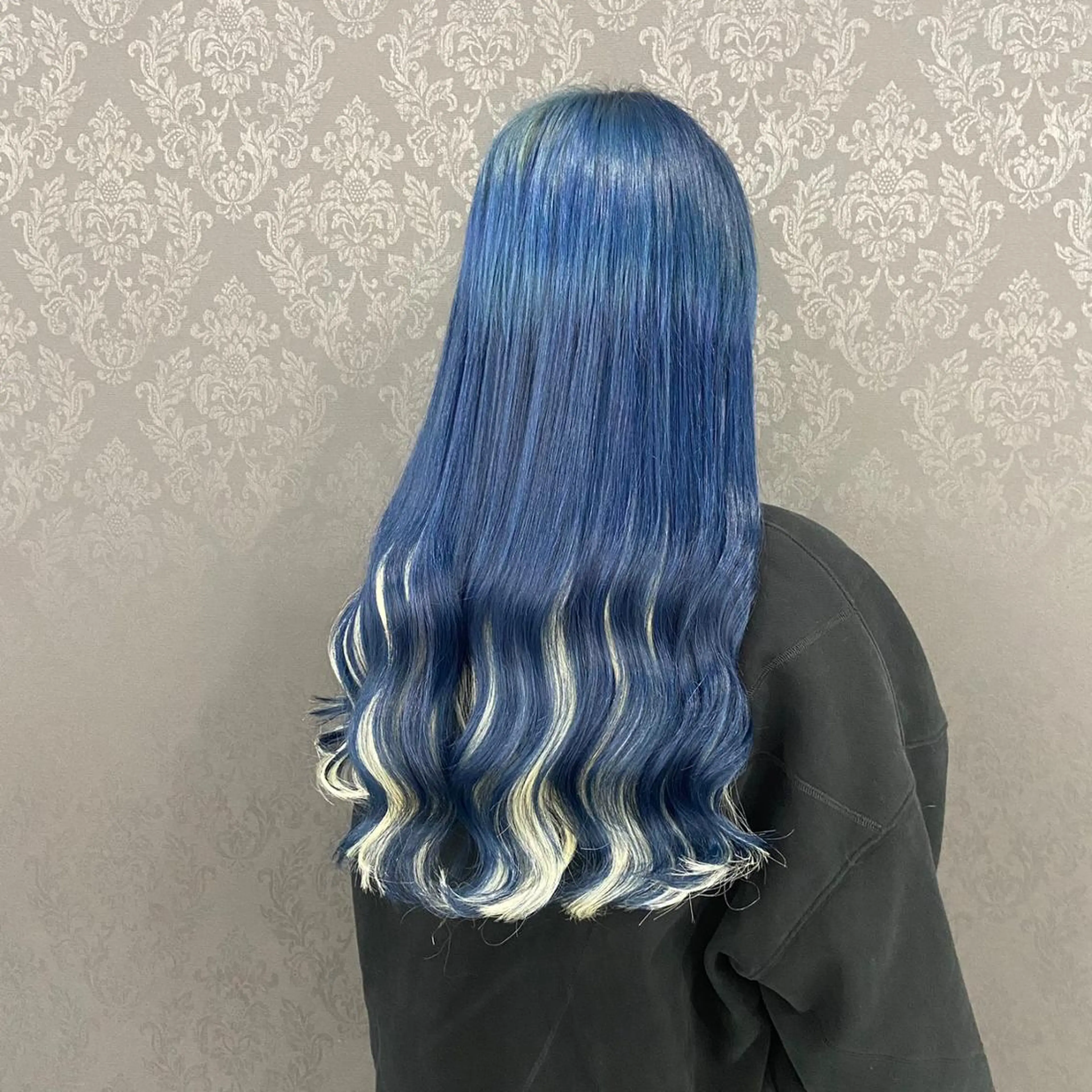 ロング シールエクステ KUMA🧸のヘアスタイル