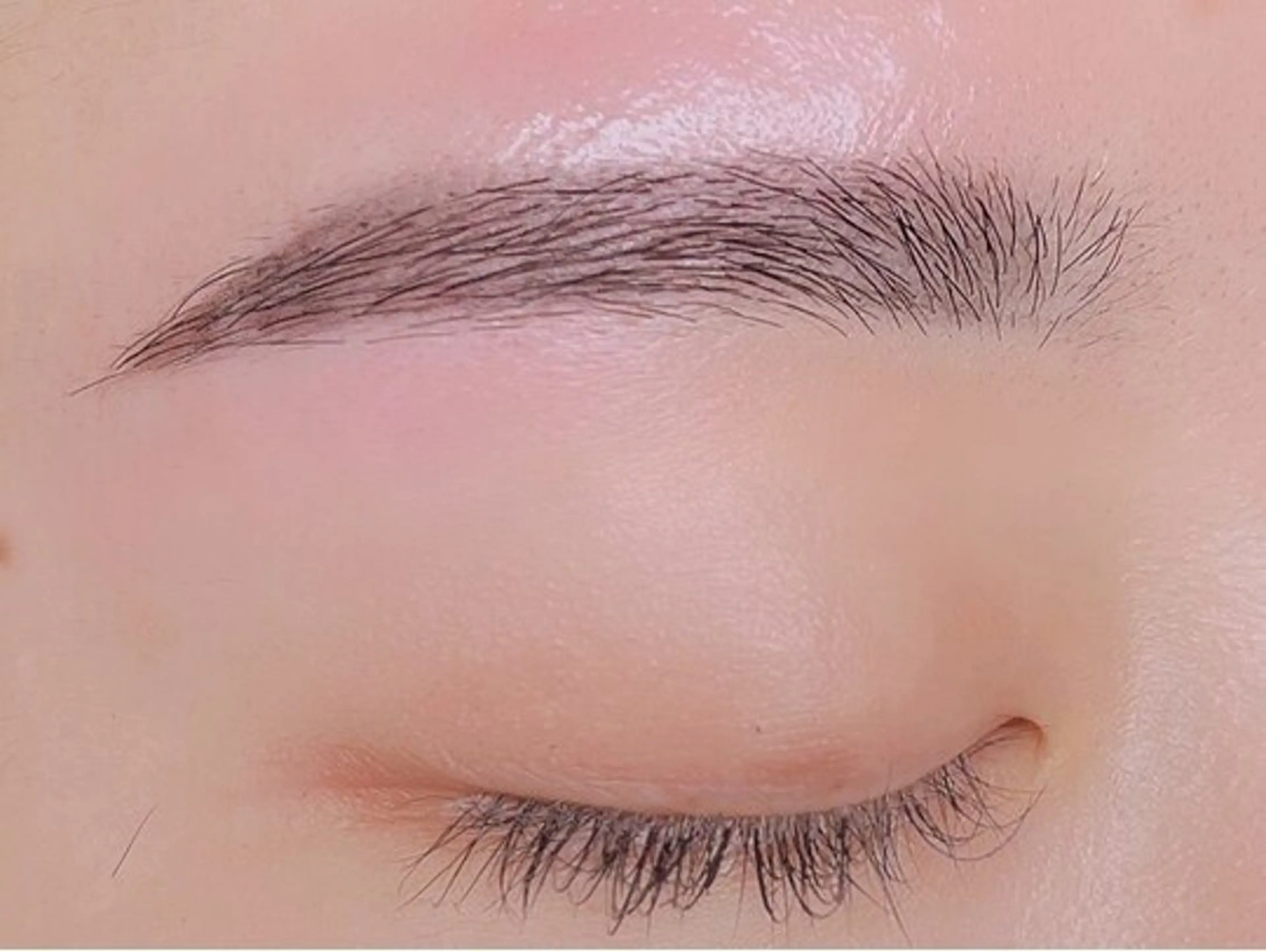 アイブロウ Lashiku・Zero所属・LasikuZero maikoのマツエク・マツパデザイン