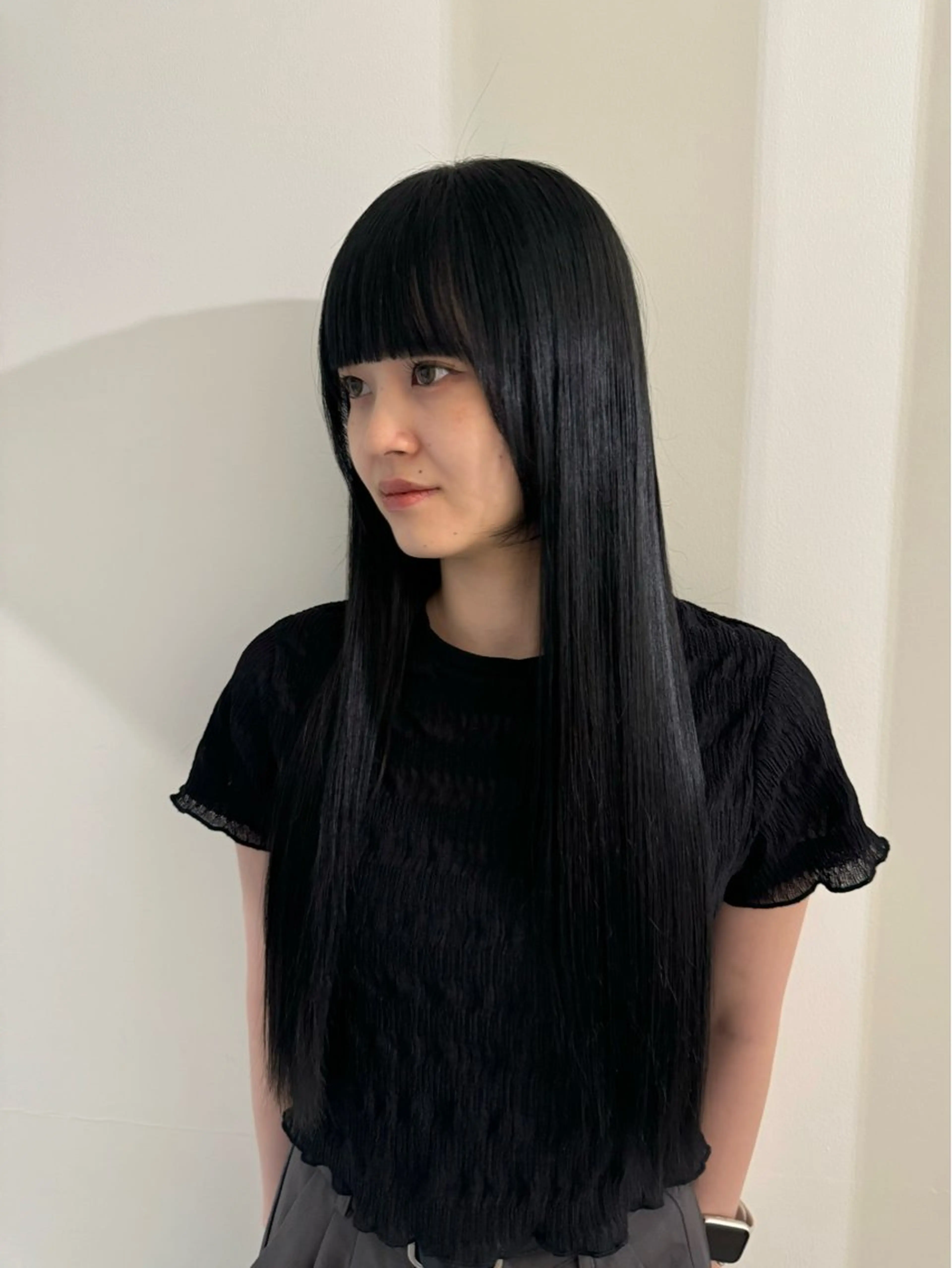 ロング カラー 内沼 恵留菜のヘアスタイル