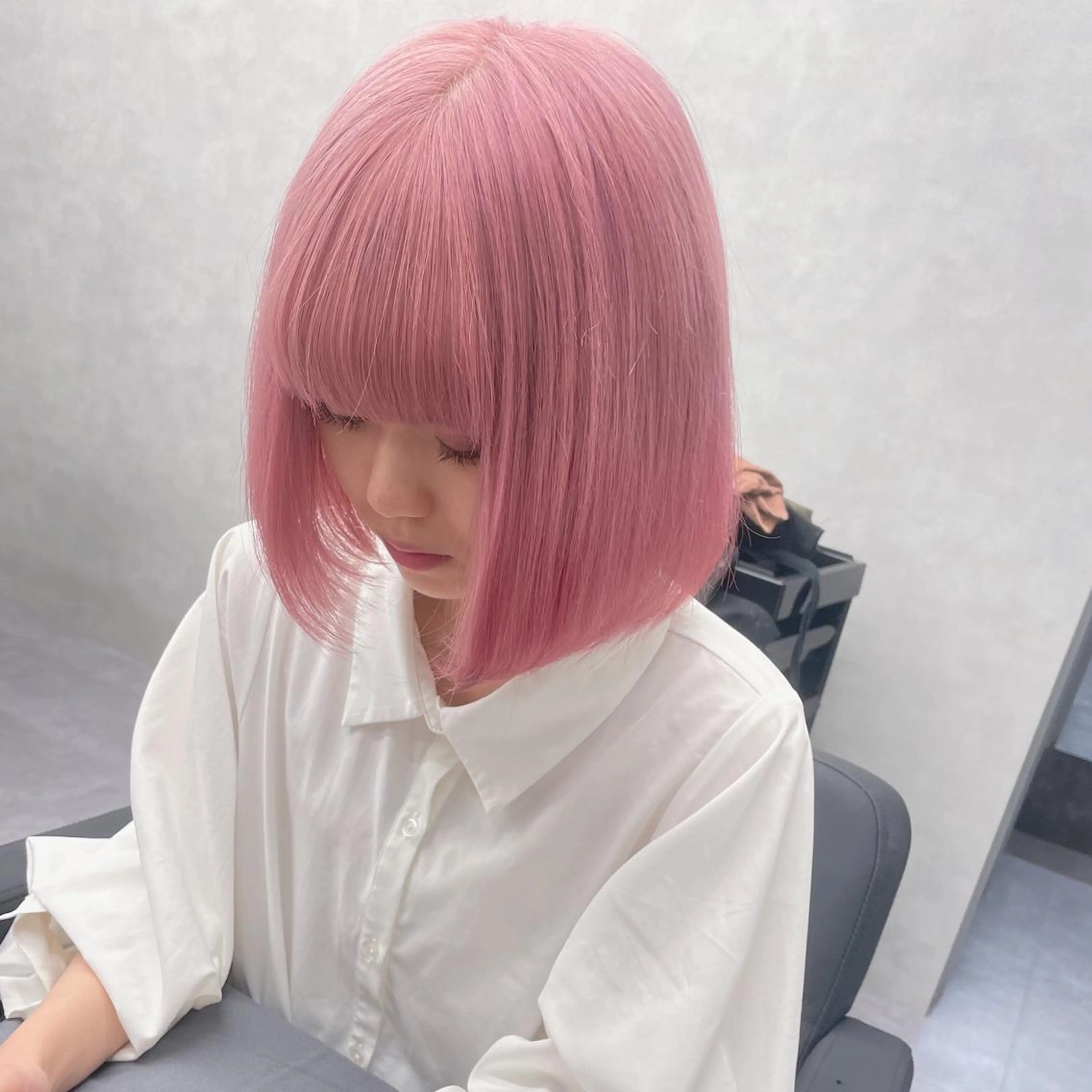 カラー ikuma/ ミルクティーのヘアスタイル